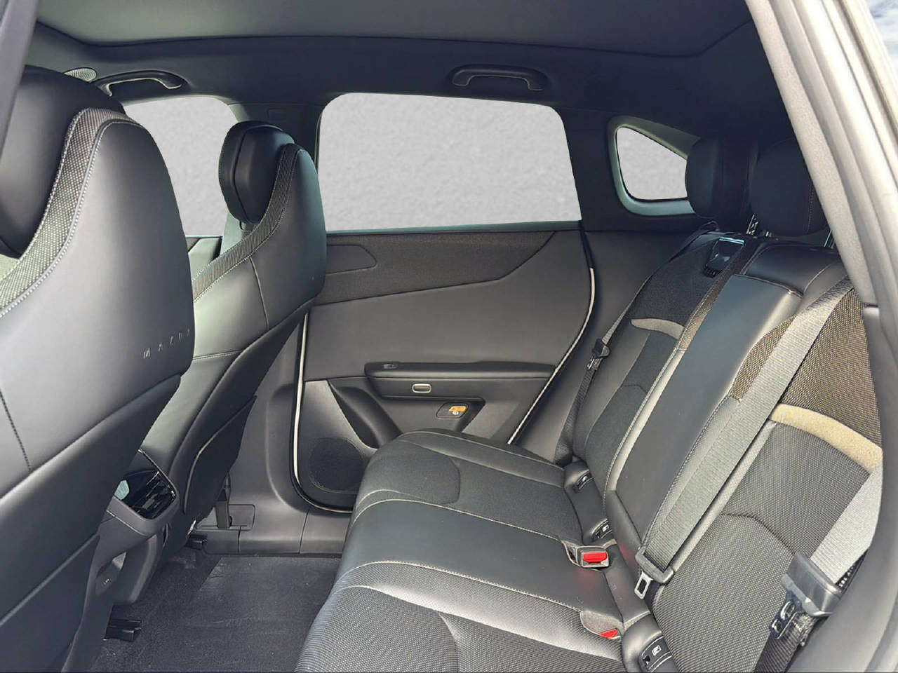 MAZDA CX-6e Takumi 21 Zoll-image-6