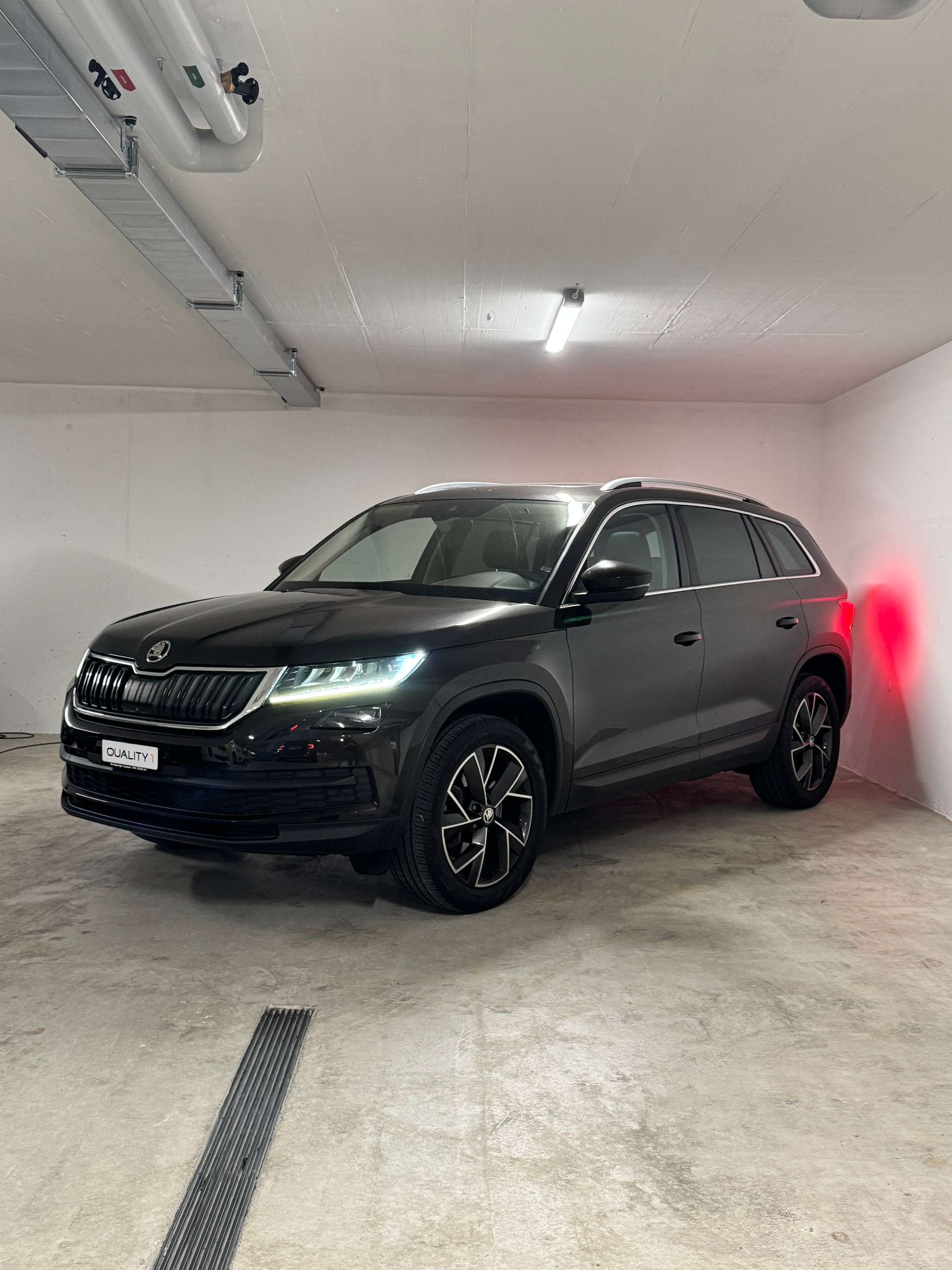 SKODA Kodiaq 2.0 TSI Style DSG 4x4 *AHK* *Erste Hand*-image-0