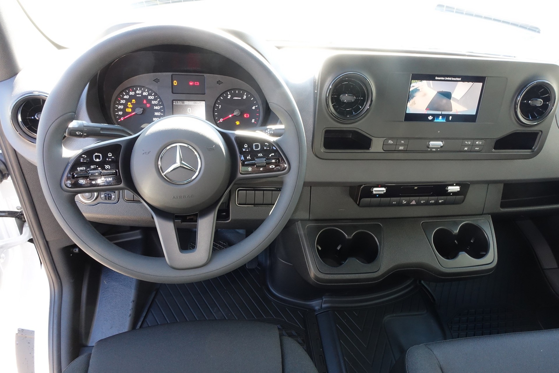 MERCEDES-BENZ Sprinter 319 CDI Lang 9G-TRONIC-image-7