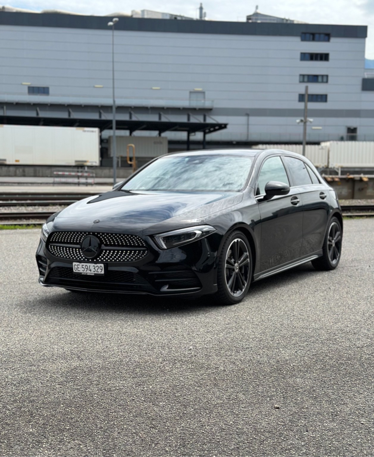 MERCEDES-BENZ A 200 AMG Line 7G-DCT-image-0