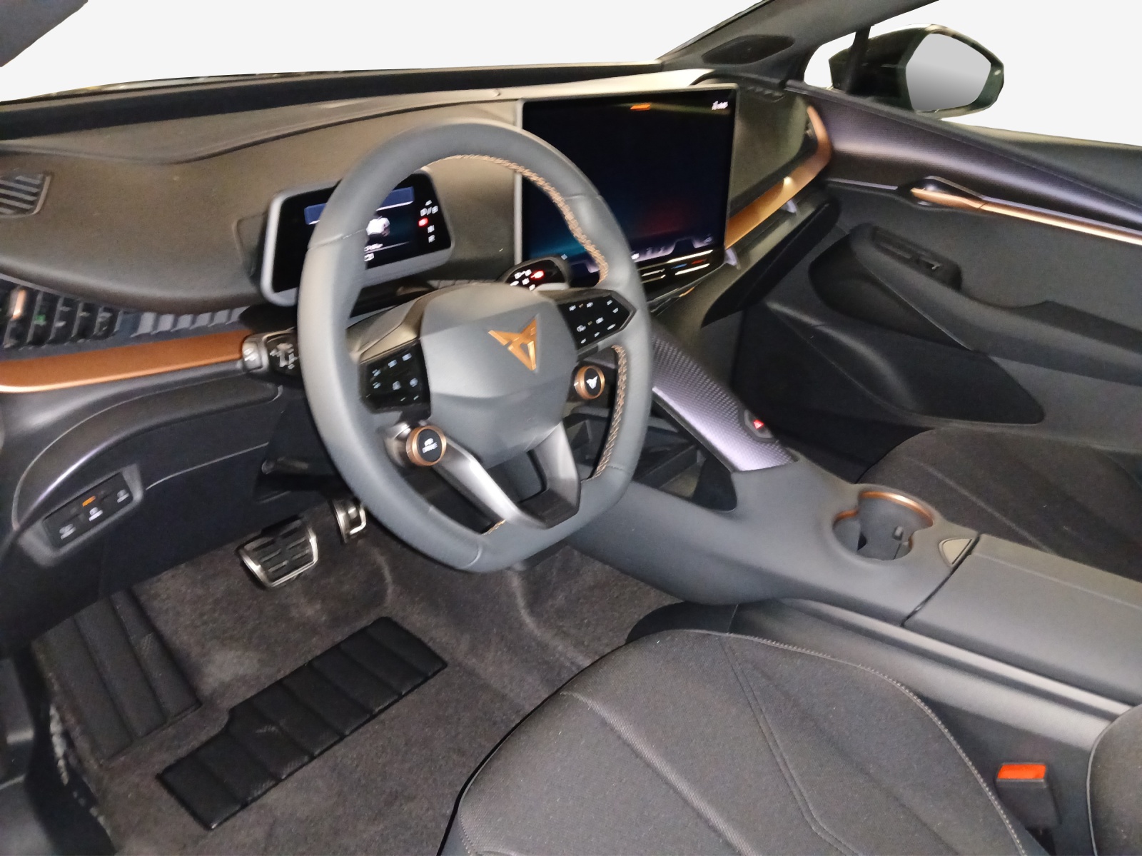 CUPRA Tavascan 77 kWh Edge 4D-image-14