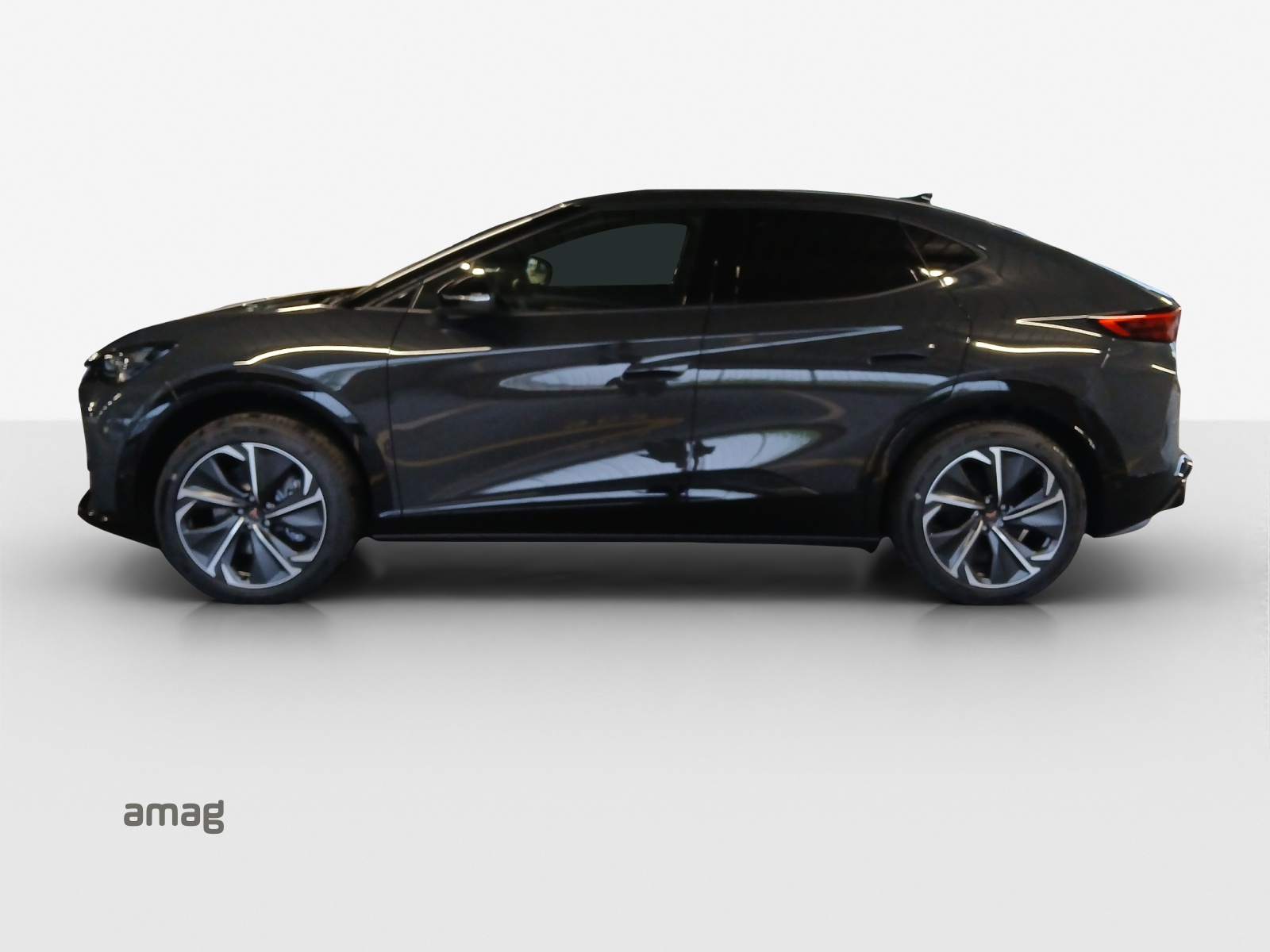 CUPRA Tavascan 77 kWh Edge 4D-image-1