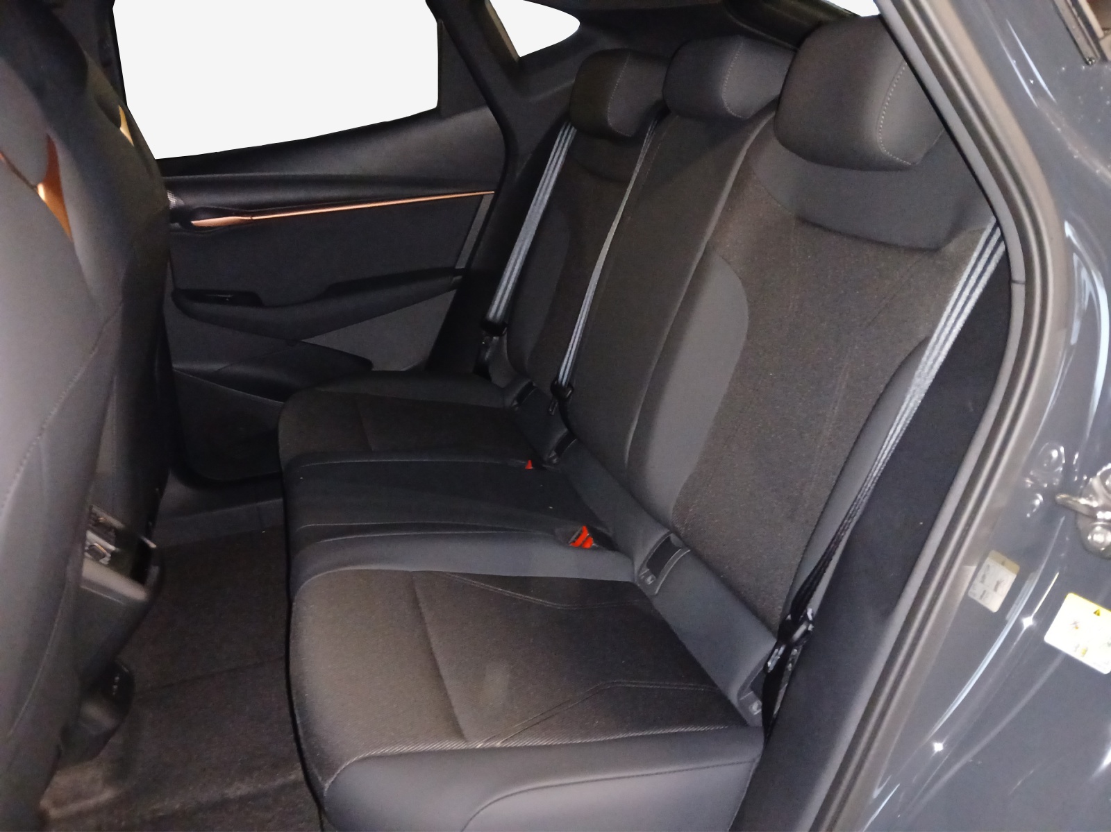 CUPRA Tavascan 77 kWh Edge 4D-image-11