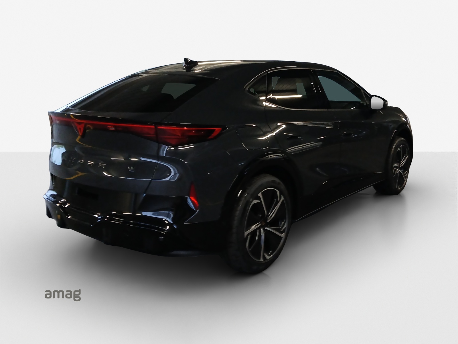 CUPRA Tavascan 77 kWh Edge 4D-image-4