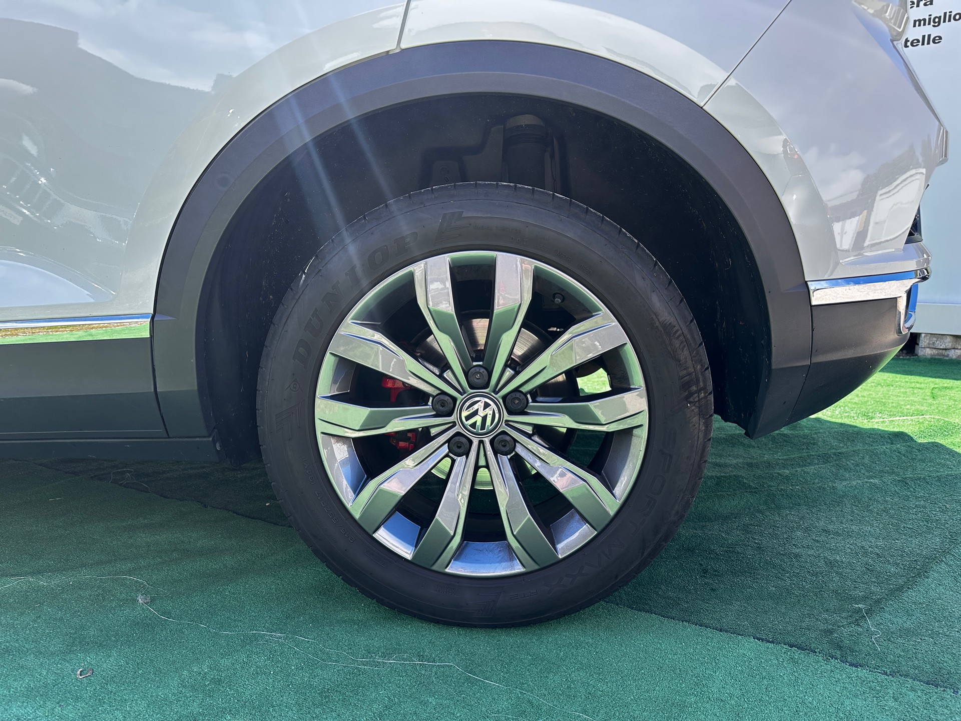 VW T-Roc 2.0 TSI Sport DSG 4Motion-image-6