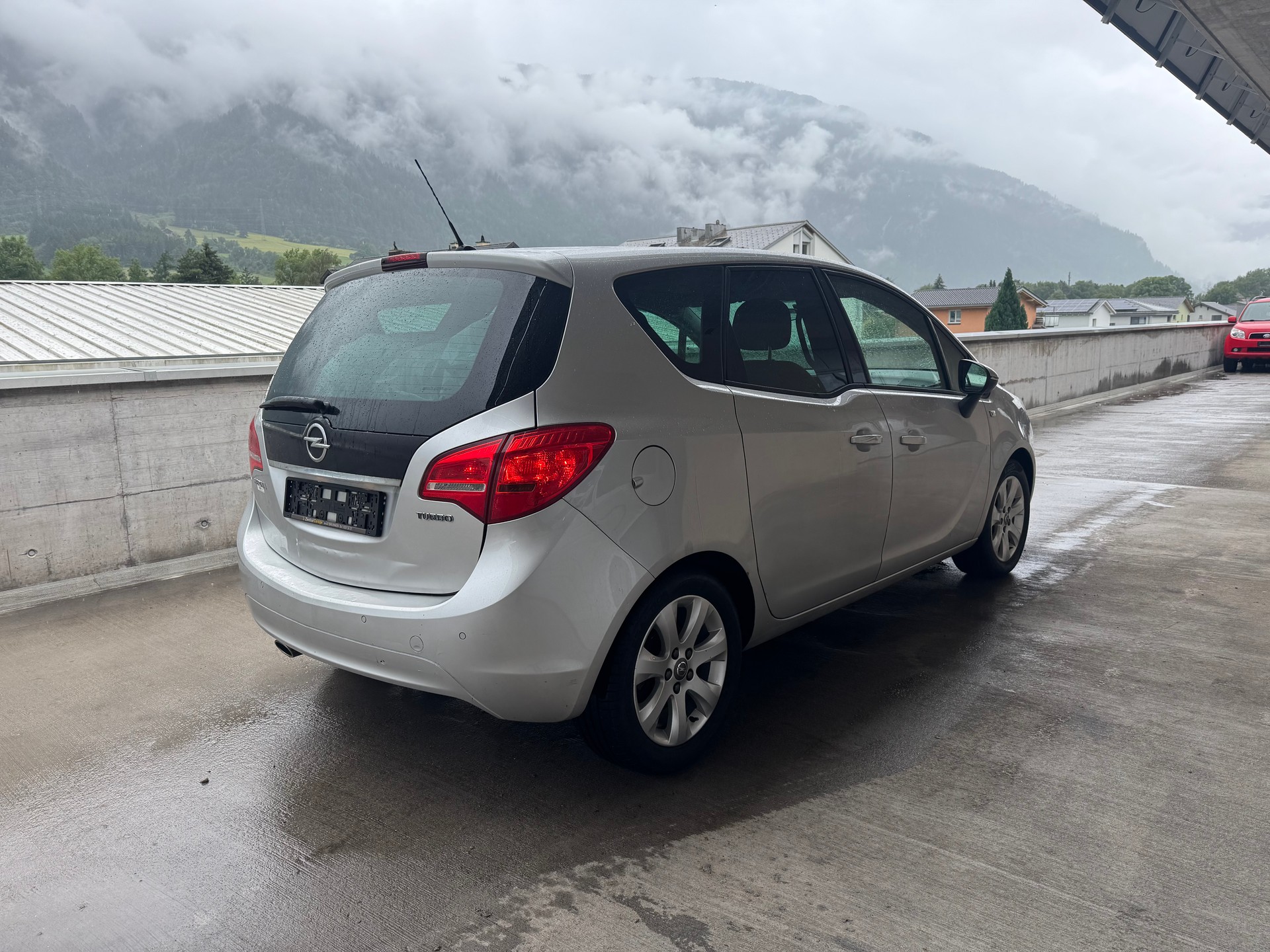 OPEL Meriva 1.4 Turbo Cosmo-image-2
