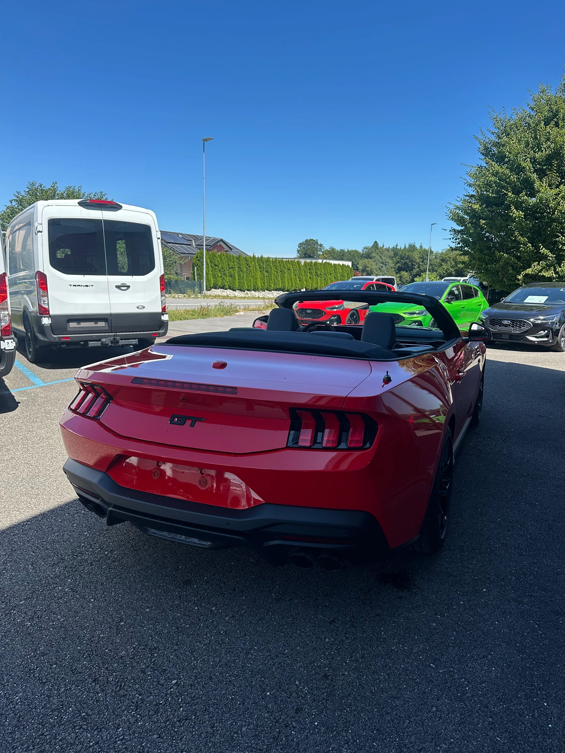 FORD Mustang Convertible 5.0 V8 GT-image-5