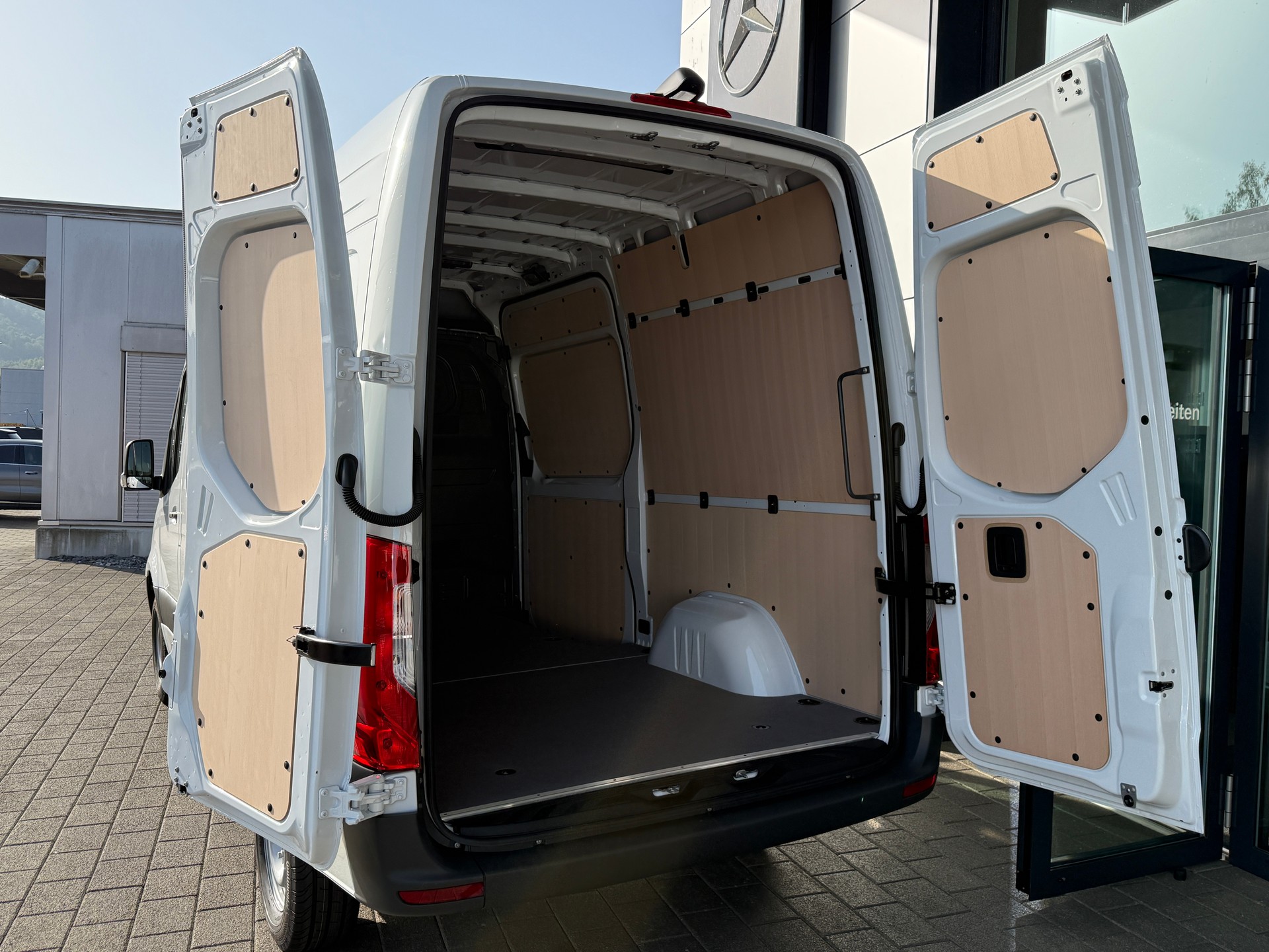 MERCEDES-BENZ Sprinter 315 CDI PRO KA 3665mm S-image-4