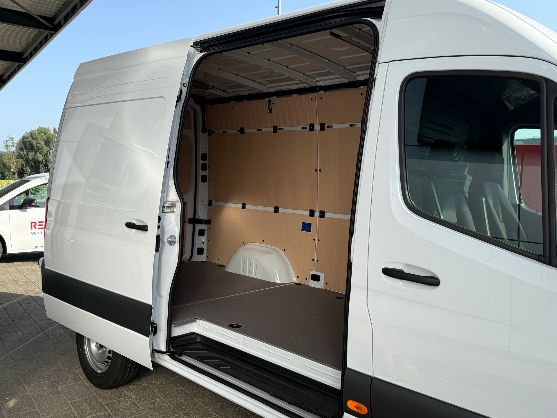 MERCEDES-BENZ Sprinter 315 CDI PRO KA 3665mm S-image-5