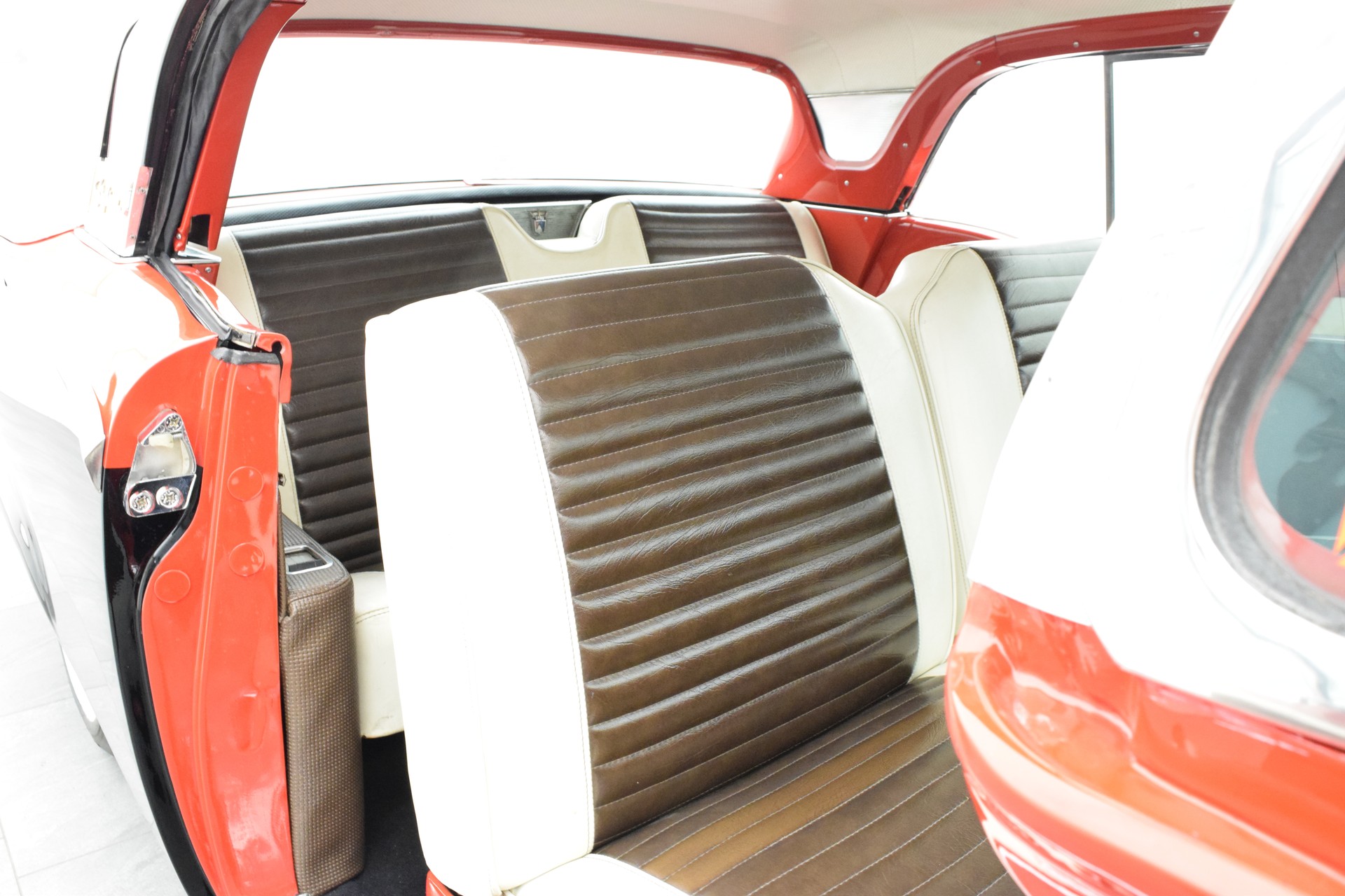 FORD Fairlane 500 Skyliner Convertible-image-13