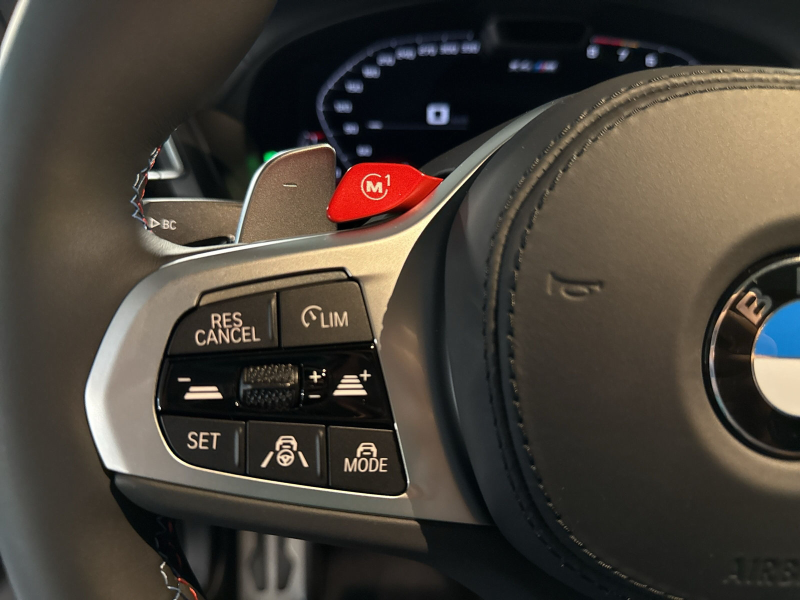 BMW X4M xDrive M Competition Steptronic-image-14