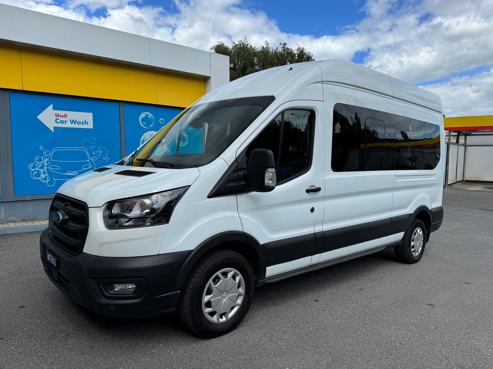 FORD Transit 410 L3H2 Trend RWD A-image-1