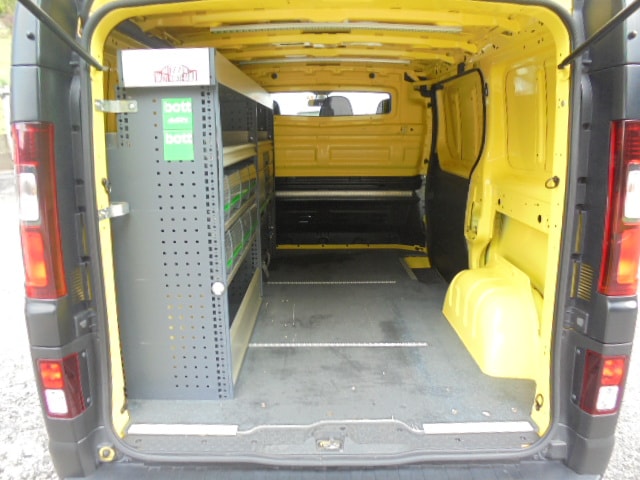RENAULT Trafic 2.0 ENERGY dCi145 3.0t Business L1H1-image-12