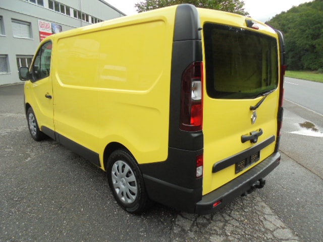 RENAULT Trafic 2.0 ENERGY dCi145 3.0t Business L1H1-image-4