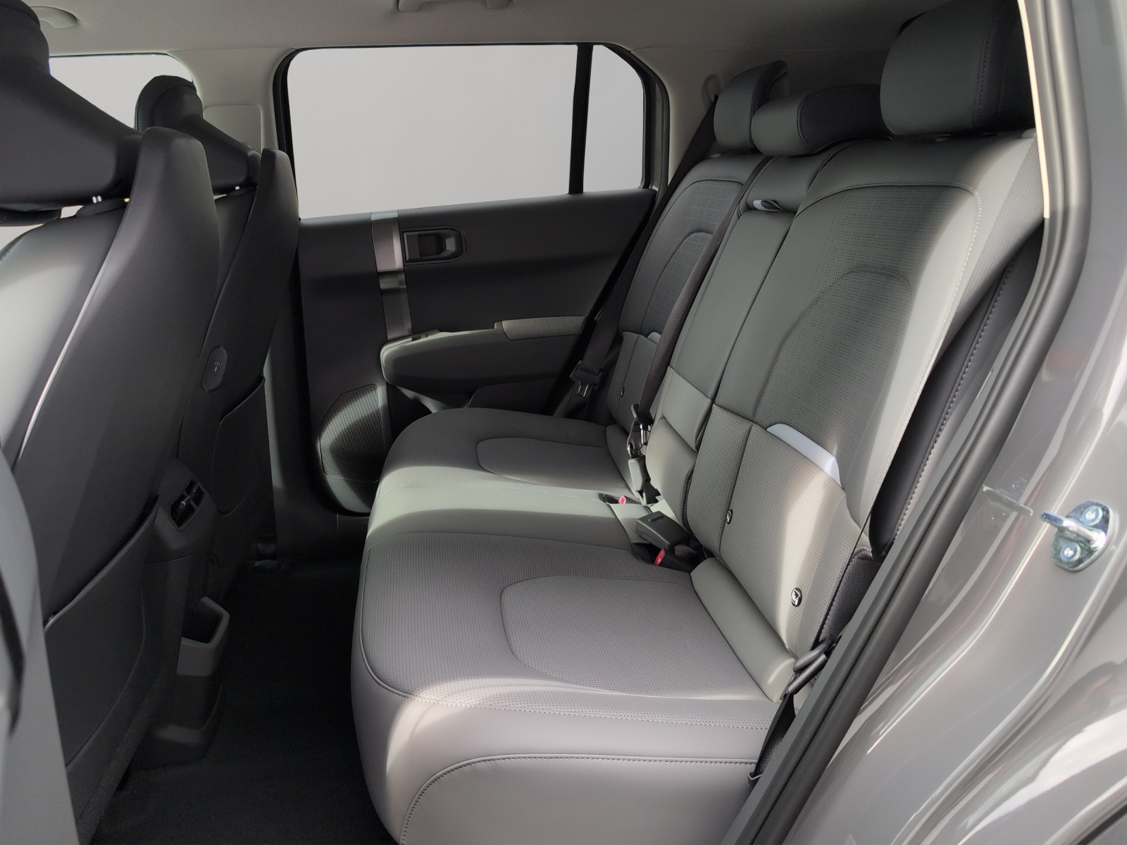 KIA EV3 81,4 kWh Earth+/ Wärmepumpe / 7-Jahre Garantie / 0.99% Leasing-Aktion-image-13