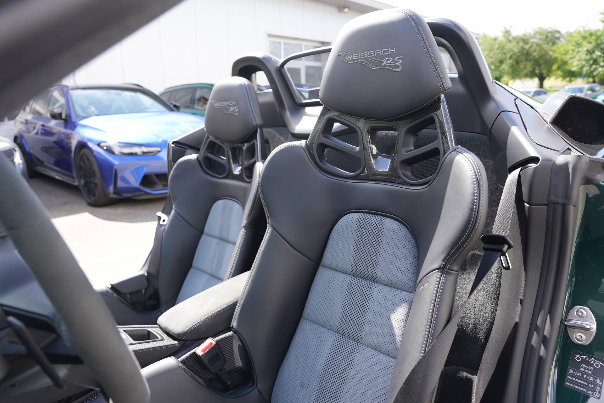 PORSCHE 718 Spyder RS Weissach-image-9