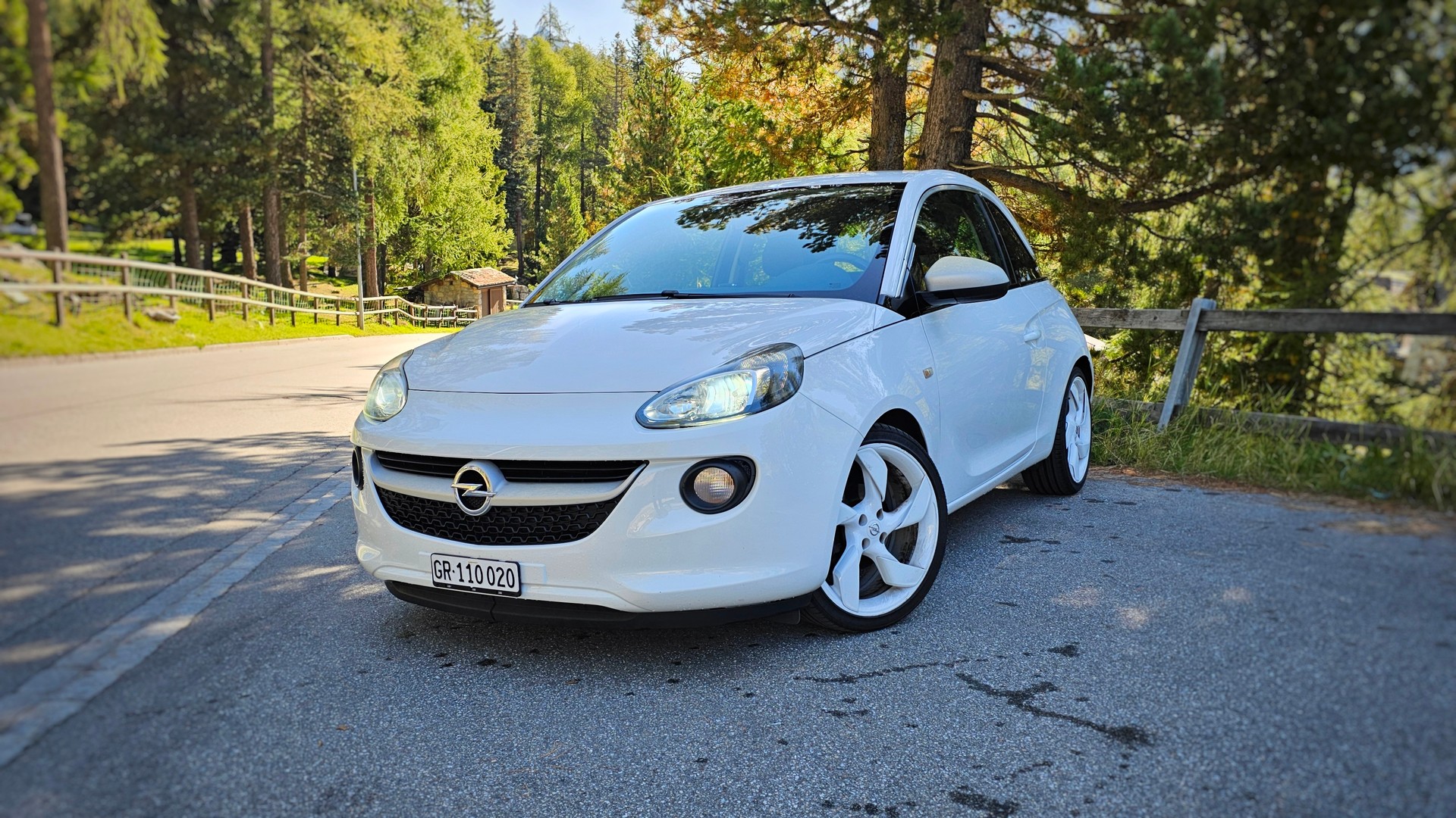 OPEL Adam 1.4 ecoFLEX White Link-image-1