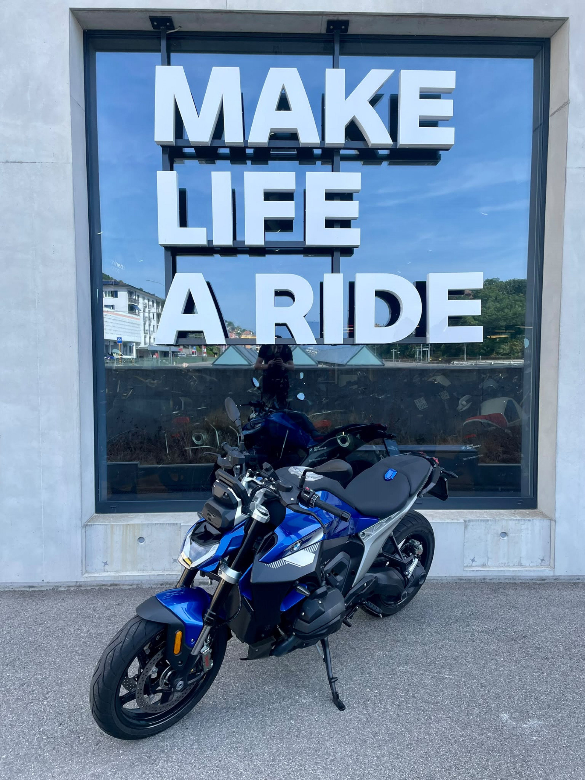 BMW R 1300 R-showroom-element-3