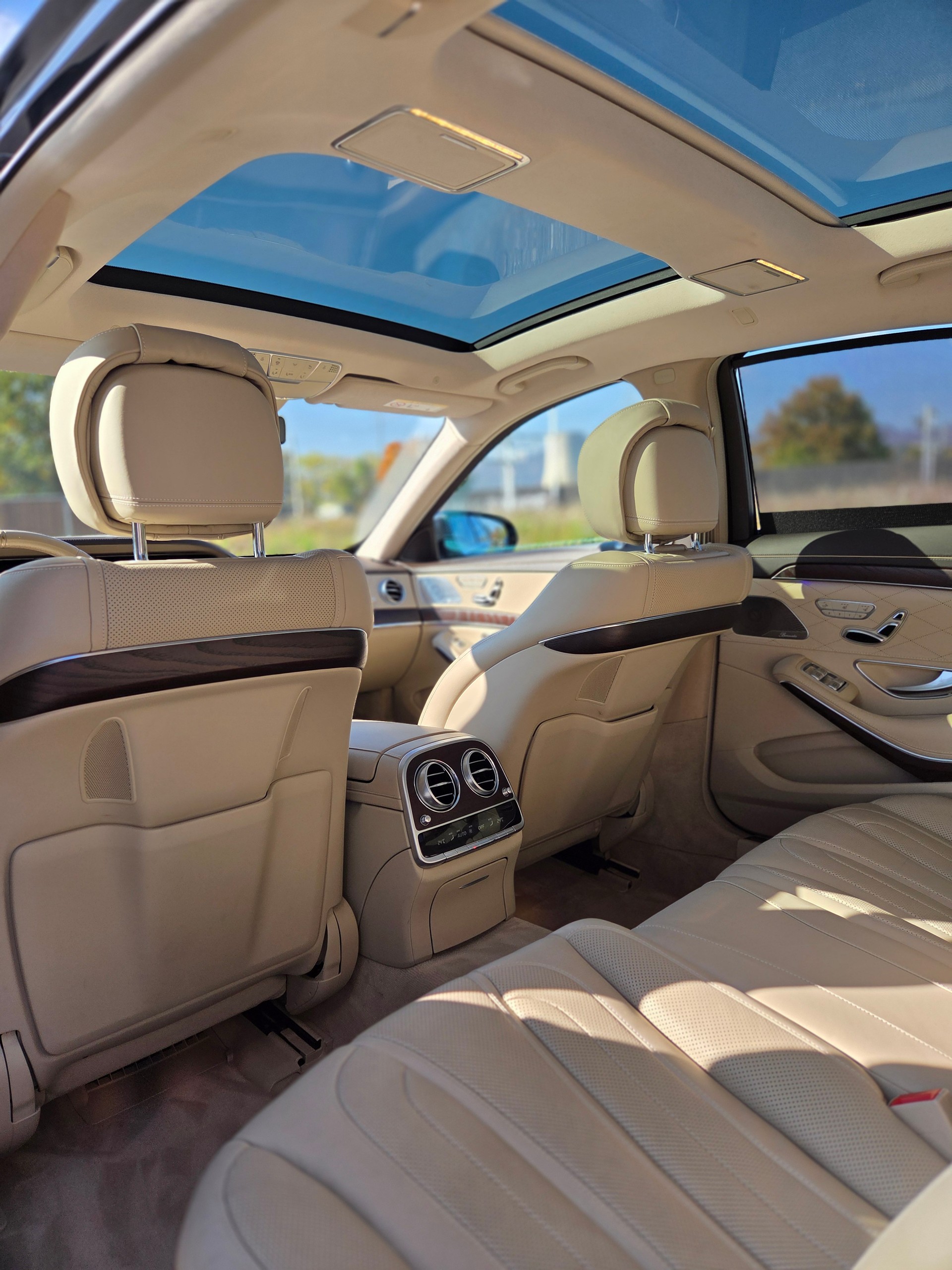 MERCEDES-BENZ S 560 L 4Matic 9G-Tronic-image-12