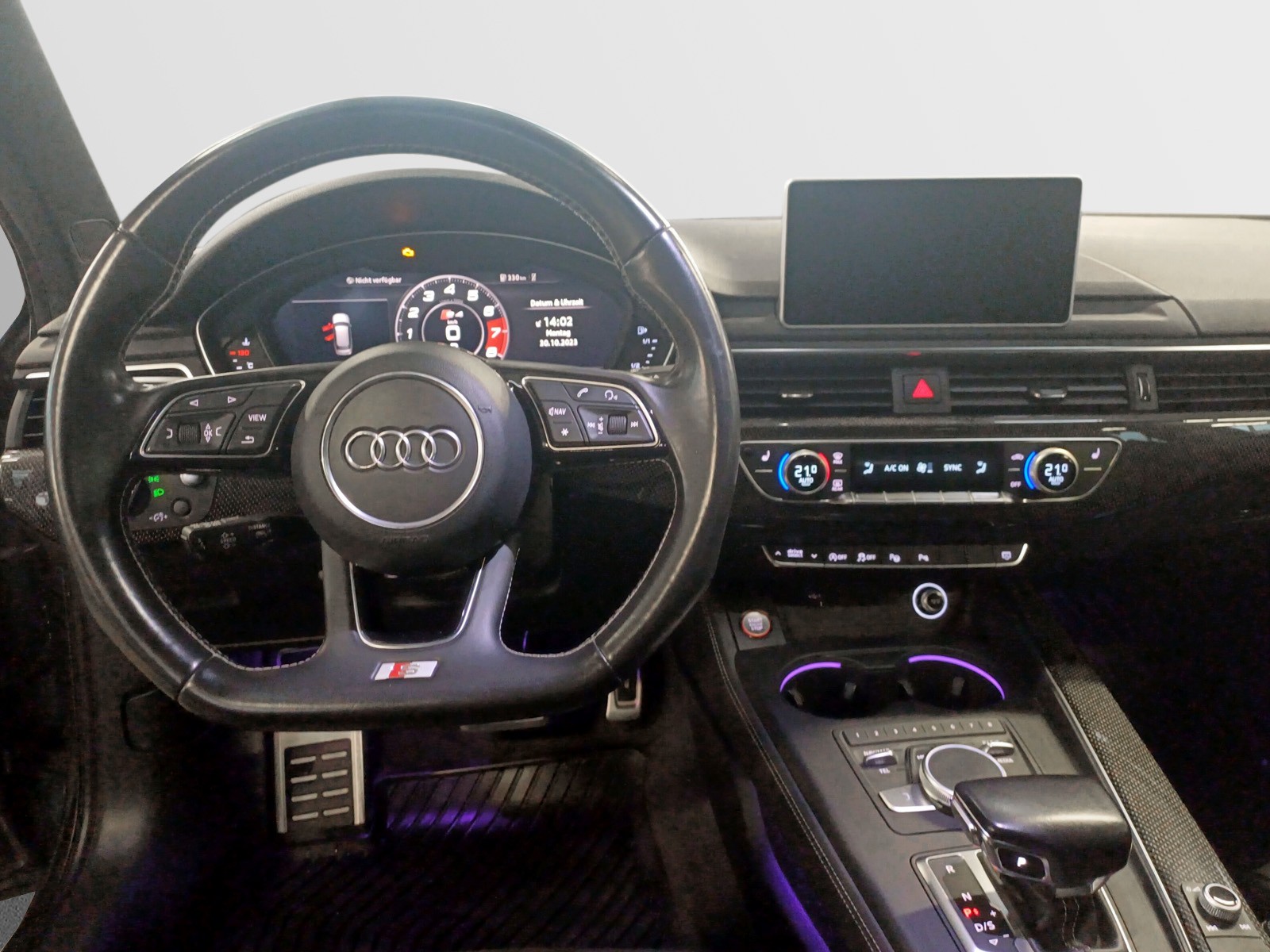 AUDI S4 Avant 3.0 V6 TFSI quattro S-Tronic-image-5
