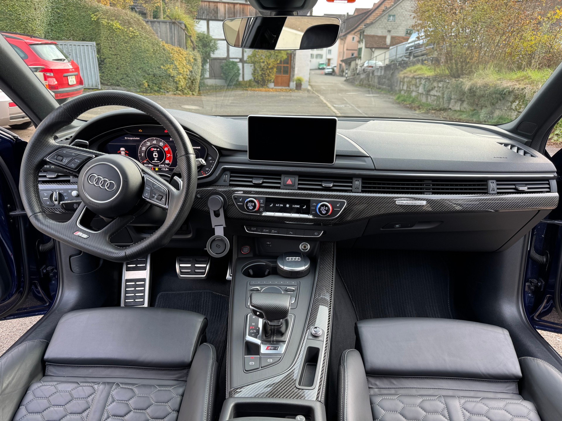 AUDI RS4 Avant 2.9 TFSI quattro tiptronic-image-13