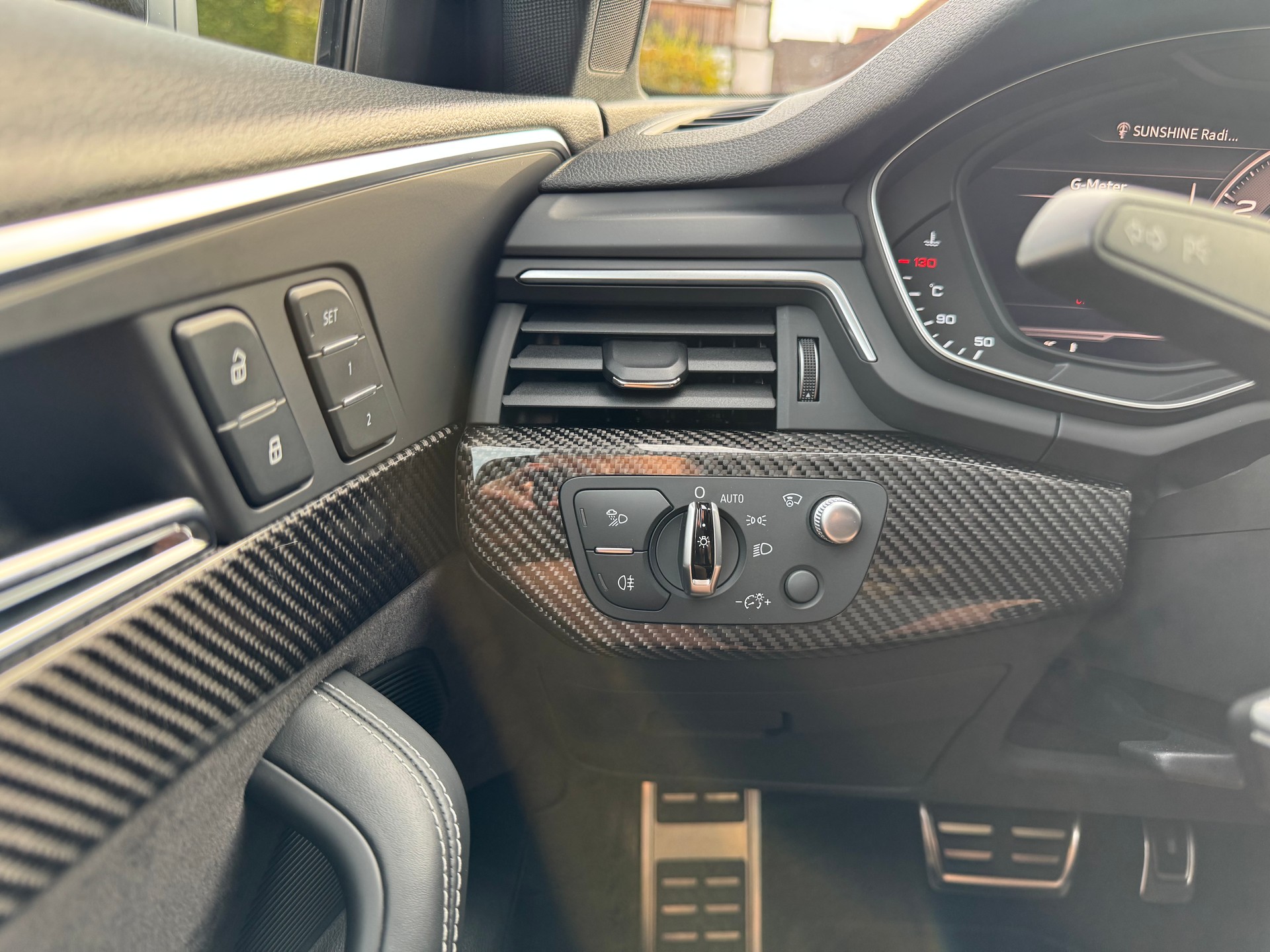 AUDI RS4 Avant 2.9 TFSI quattro tiptronic-image-23
