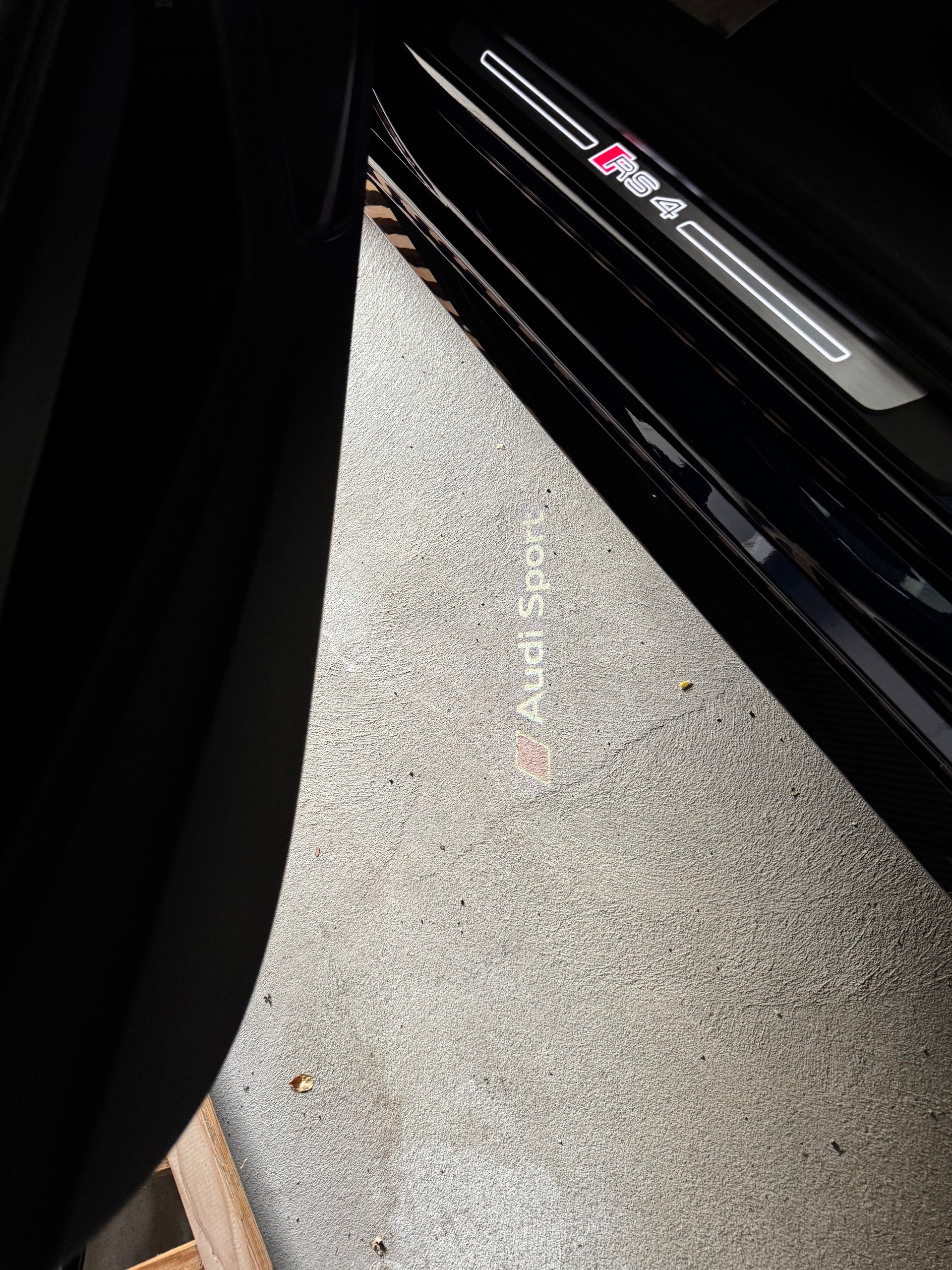 AUDI RS4 Avant 2.9 TFSI quattro tiptronic-image-28