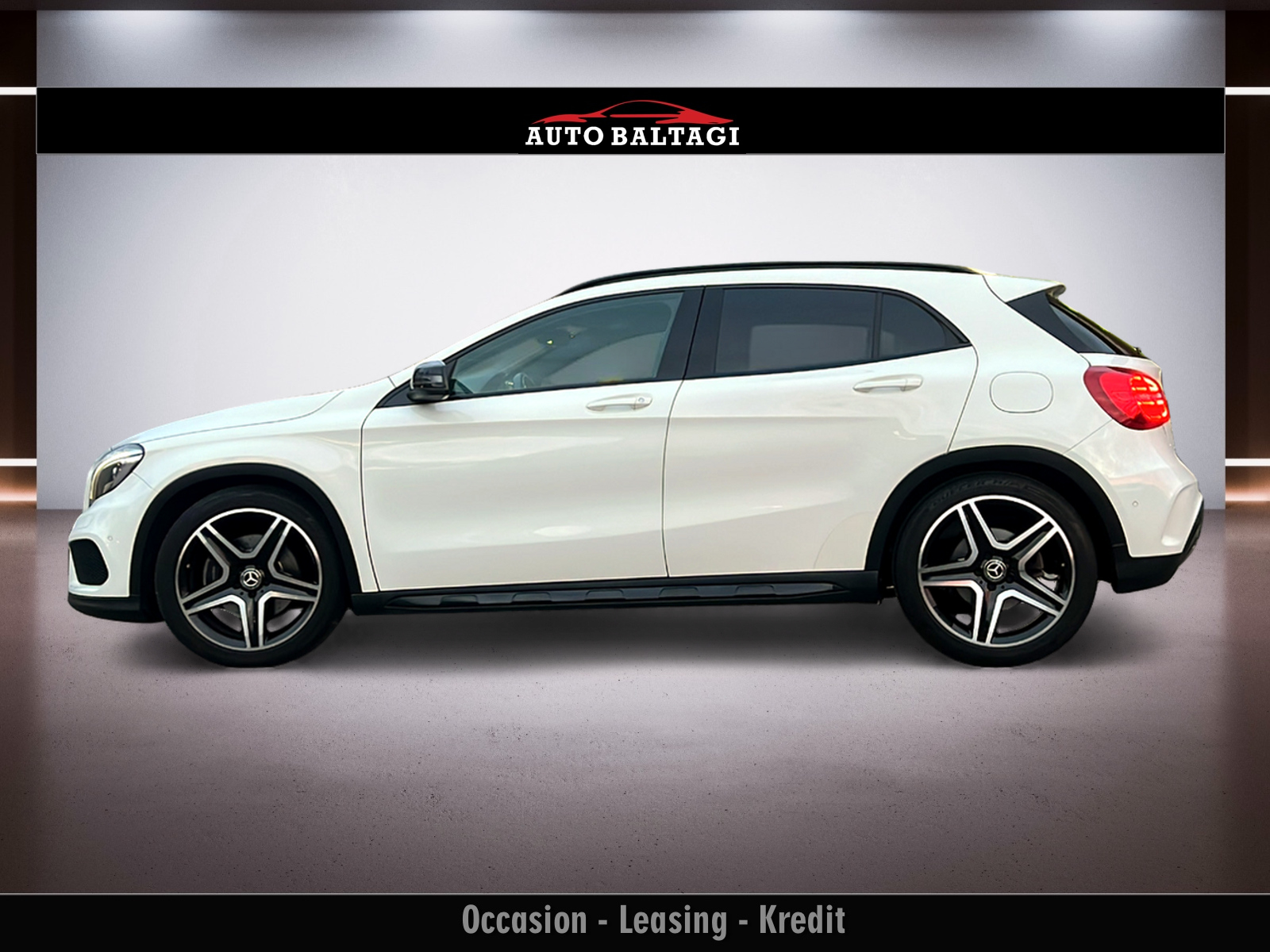 MERCEDES-BENZ GLA 250 AMG Line 4Matic 7G-DCT-image-2
