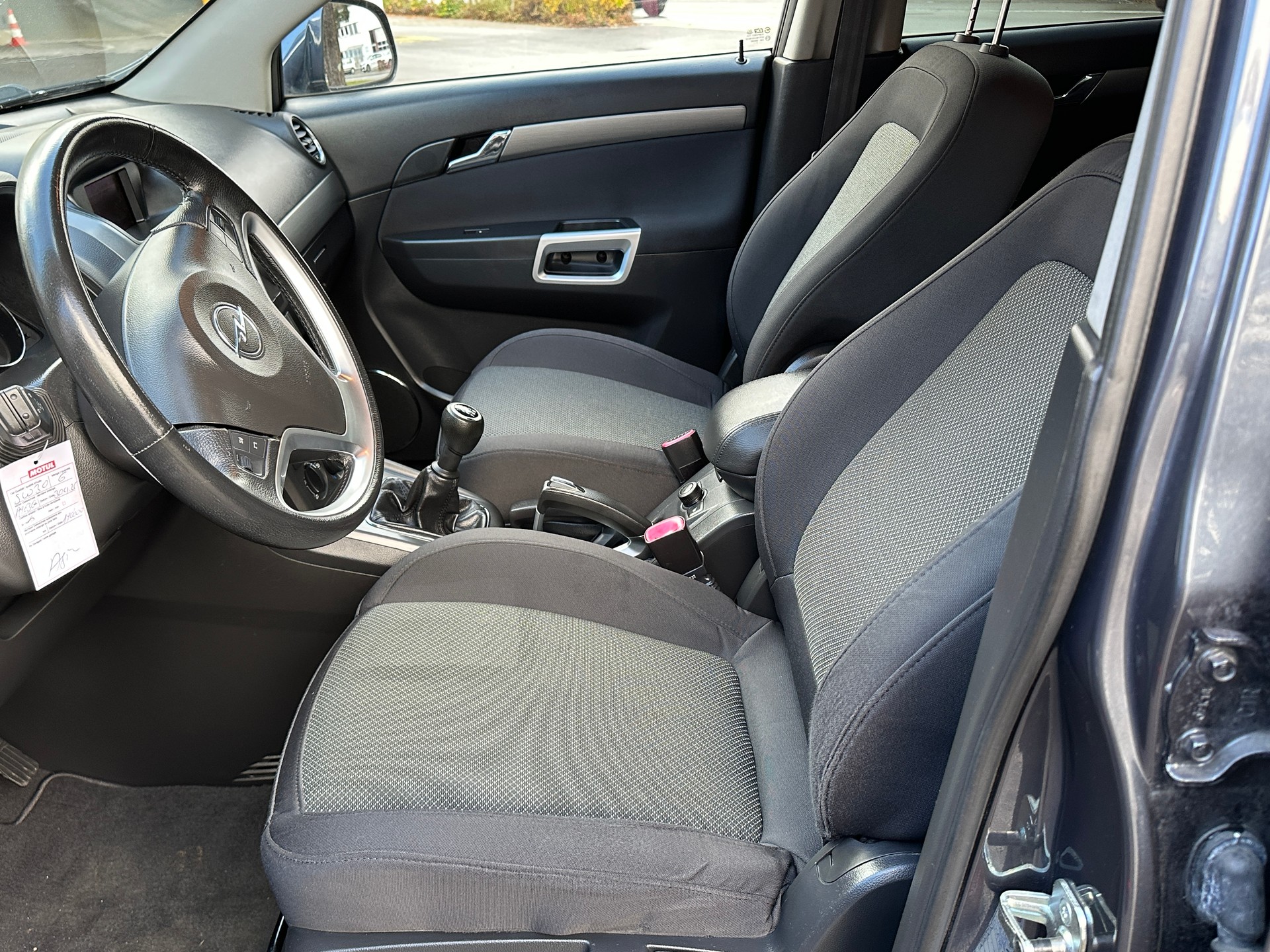OPEL Antara 2.0 CDTi Cosmo 4WD-image-5