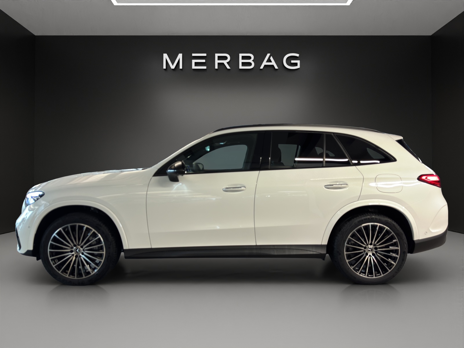 MERCEDES-BENZ GLC 300 de 4M EQ Star AMG Line-image-1
