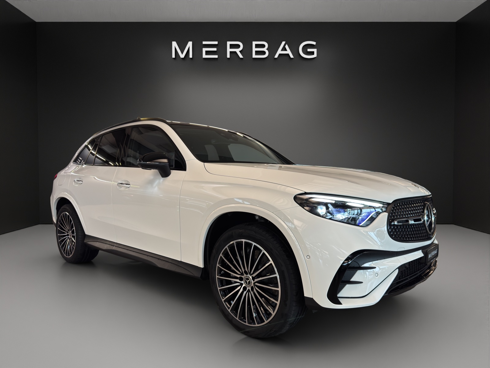 MERCEDES-BENZ GLC 300 de 4M EQ Star AMG Line-image-0