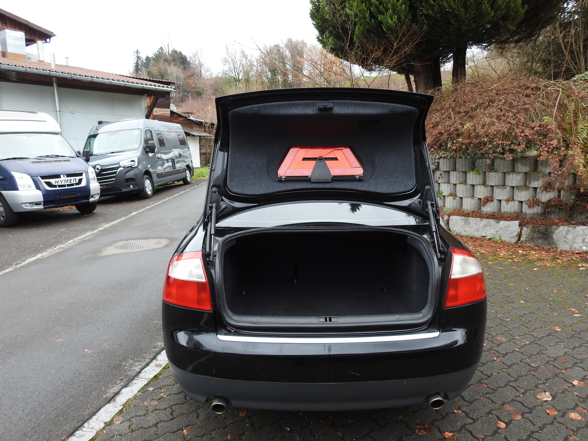 AUDI A4 1,8 V6-image-7