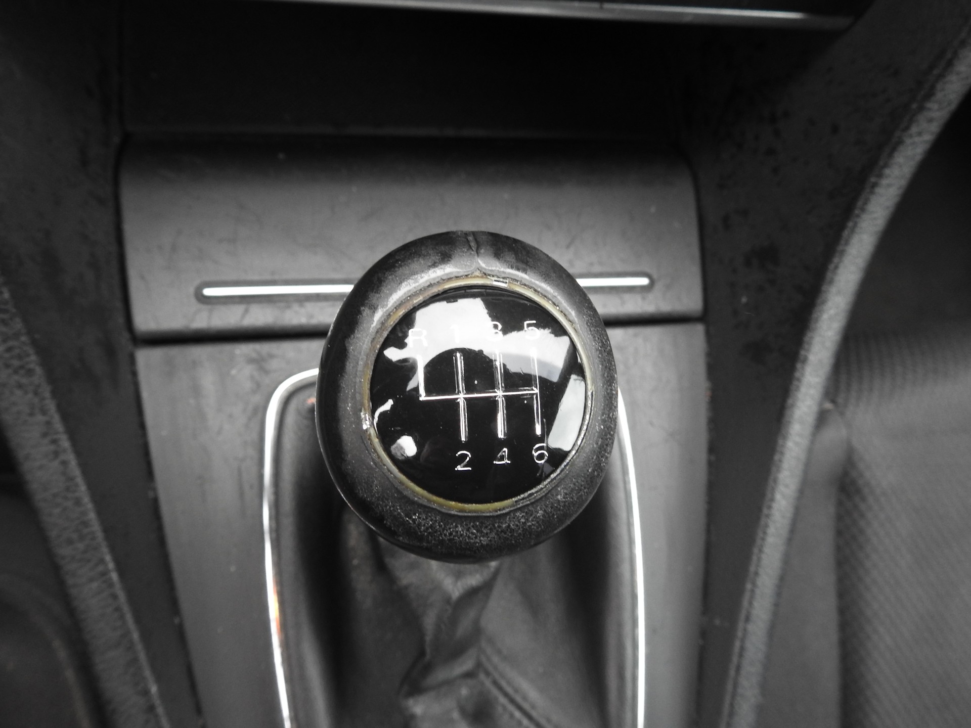 AUDI A4 1,8 V6-image-12
