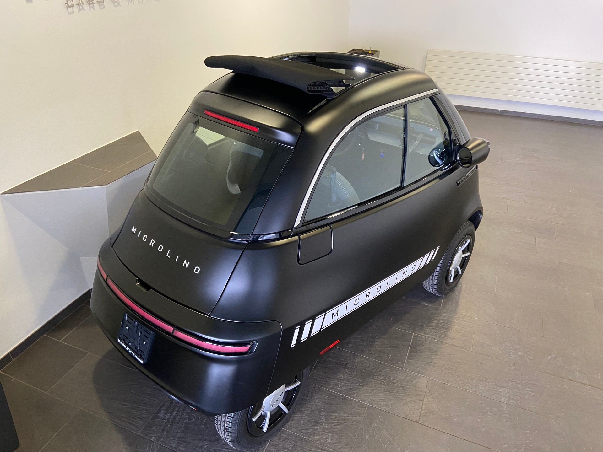 MICRO Microlino 10.5 kWh Medium Range-image-2