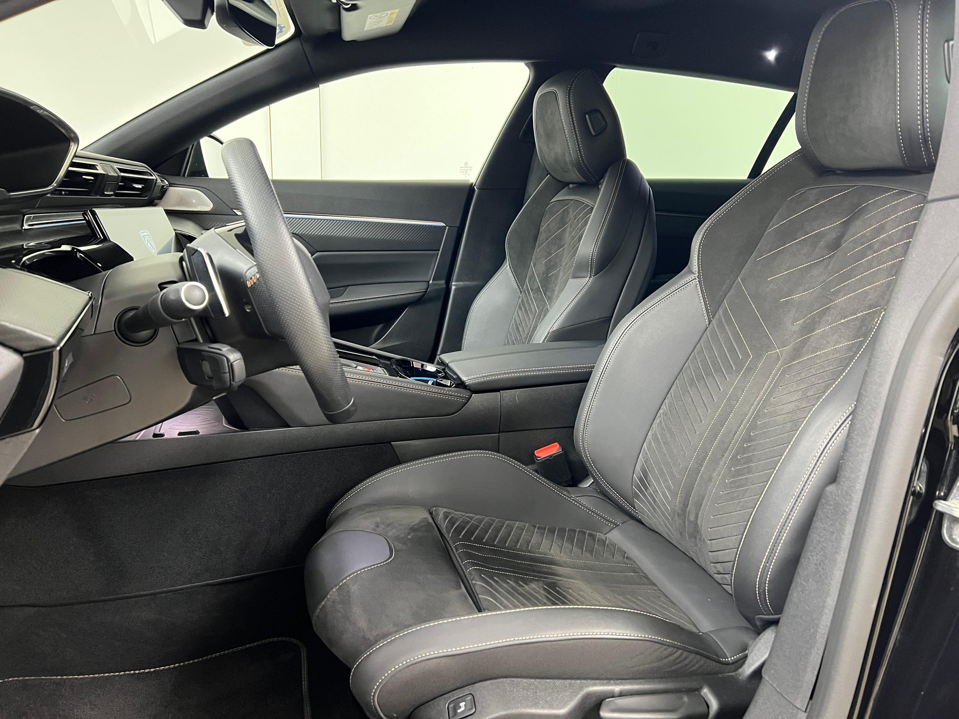 PEUGEOT 508 SW 1.6 Plug-in Hybrid GT-image-7
