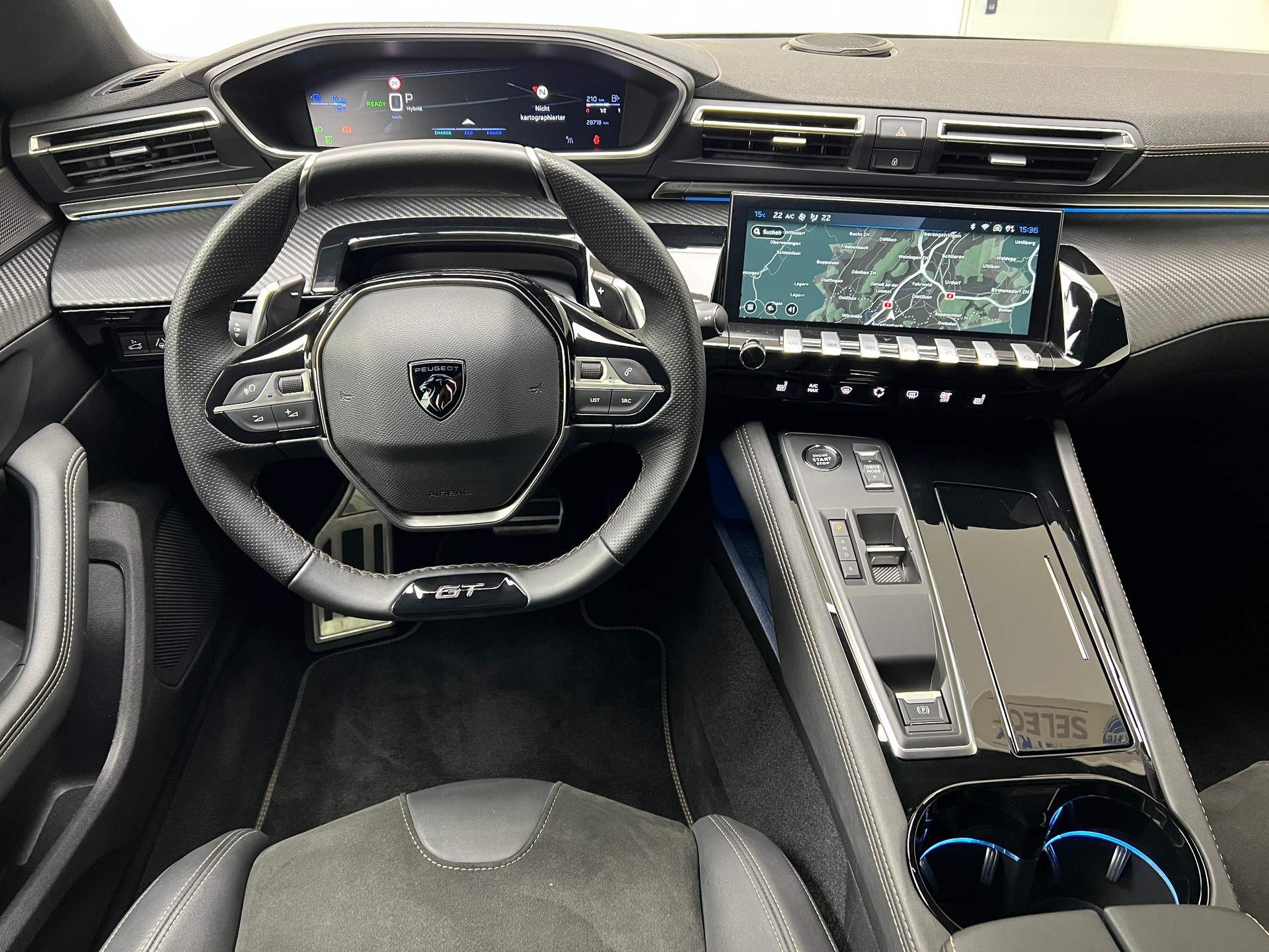 PEUGEOT 508 SW 1.6 Plug-in Hybrid GT-image-11