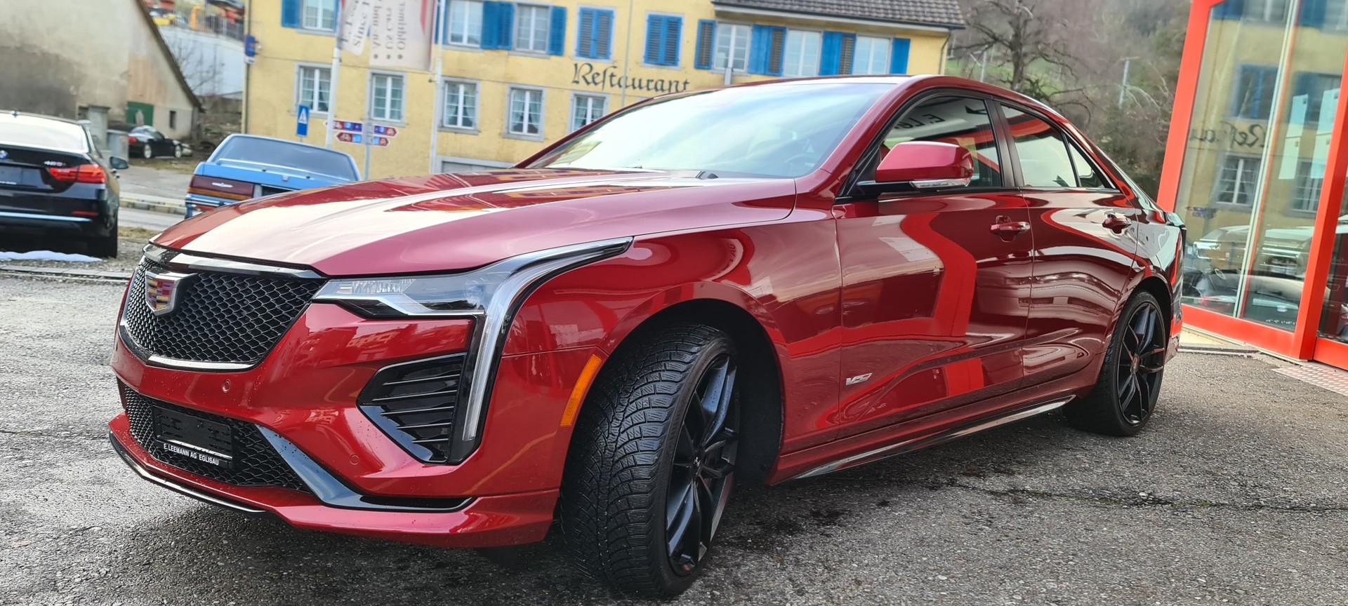 CADILLAC V Allrad 2.7 Turbo-image-9