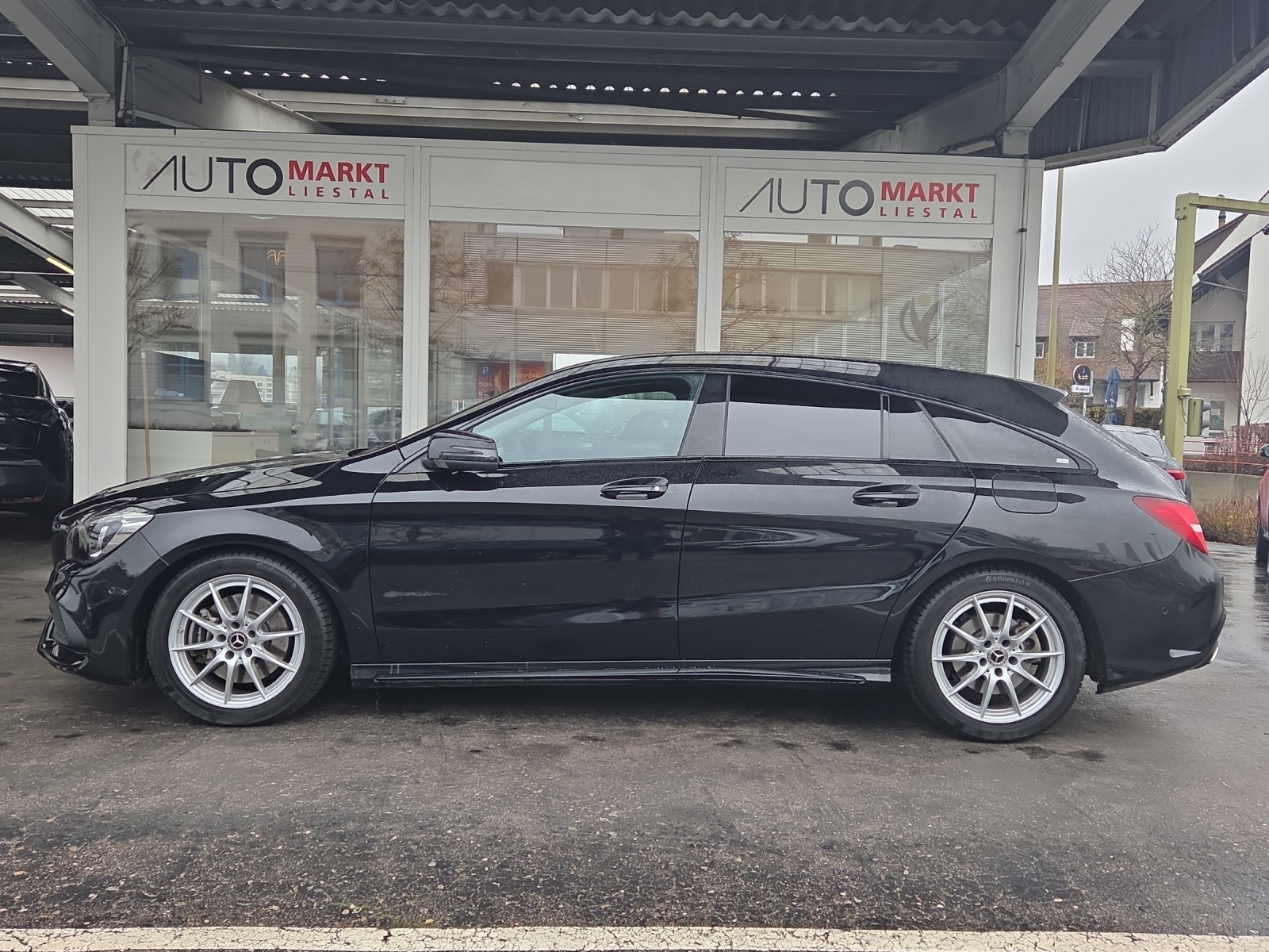 MERCEDES-BENZ CLA Shooting Brake 250 AMG Line 4Matic 7G-DCT-image-1