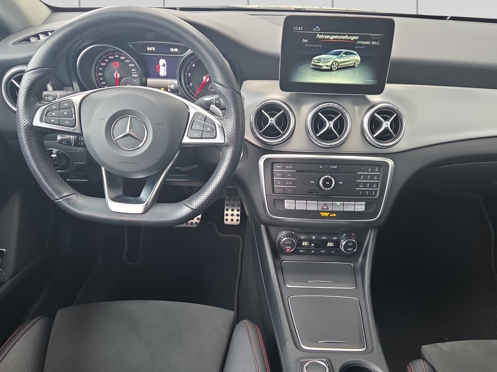 MERCEDES-BENZ CLA Shooting Brake 250 AMG Line 4Matic 7G-DCT-image-9