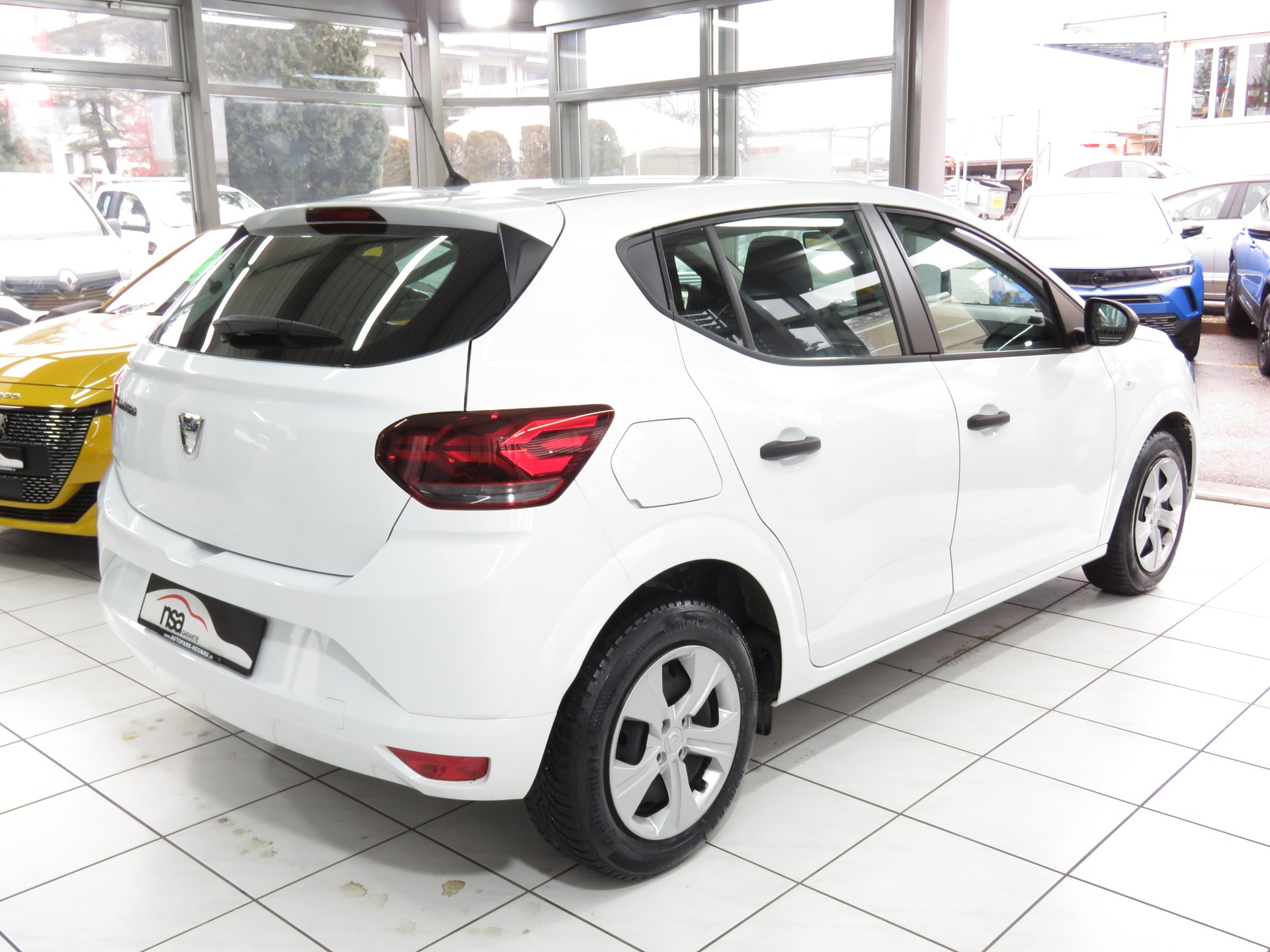 DACIA Sandero SCe 65 Essential-image-3