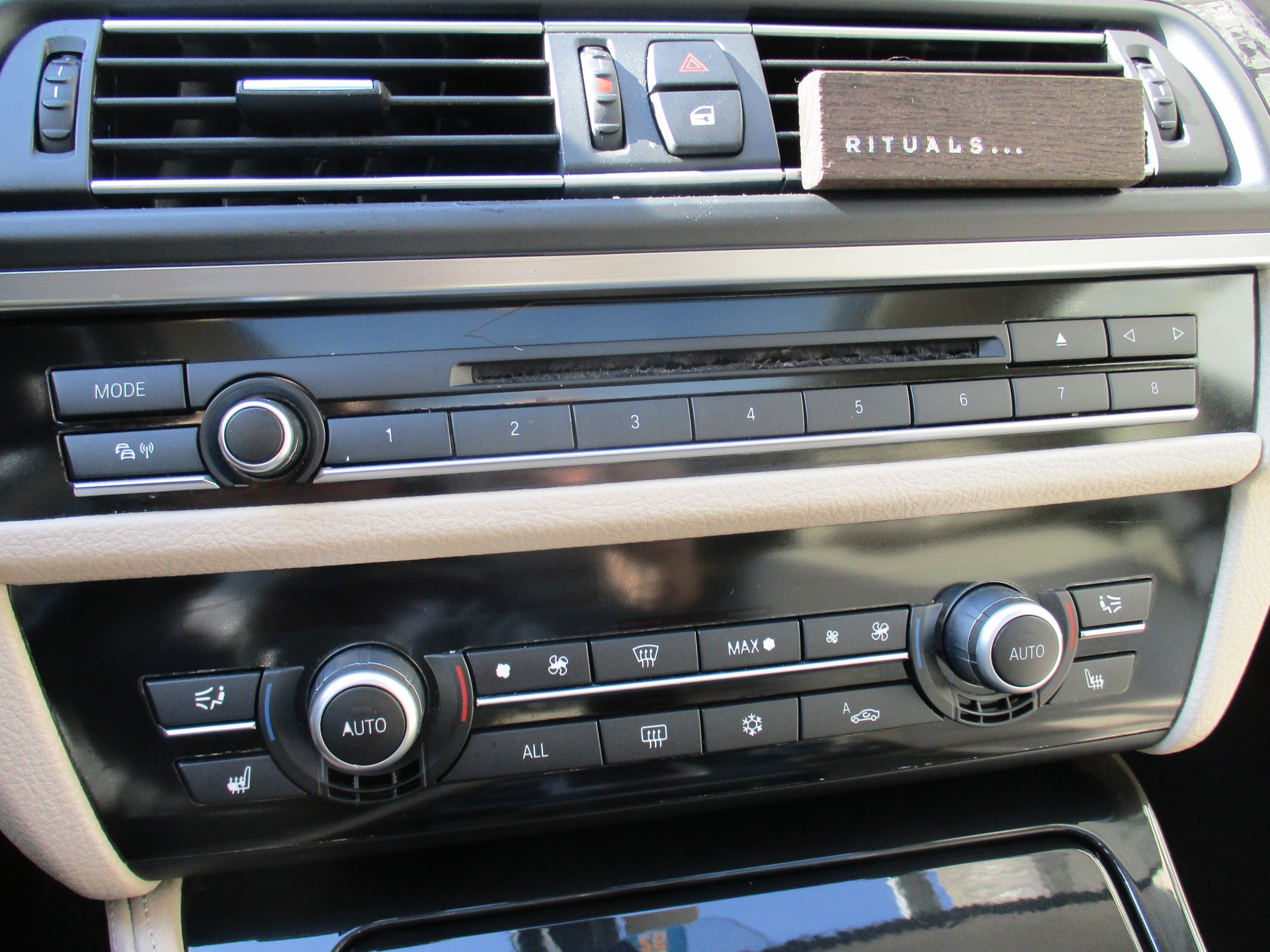 BMW 535i Touring Steptronic-image-10