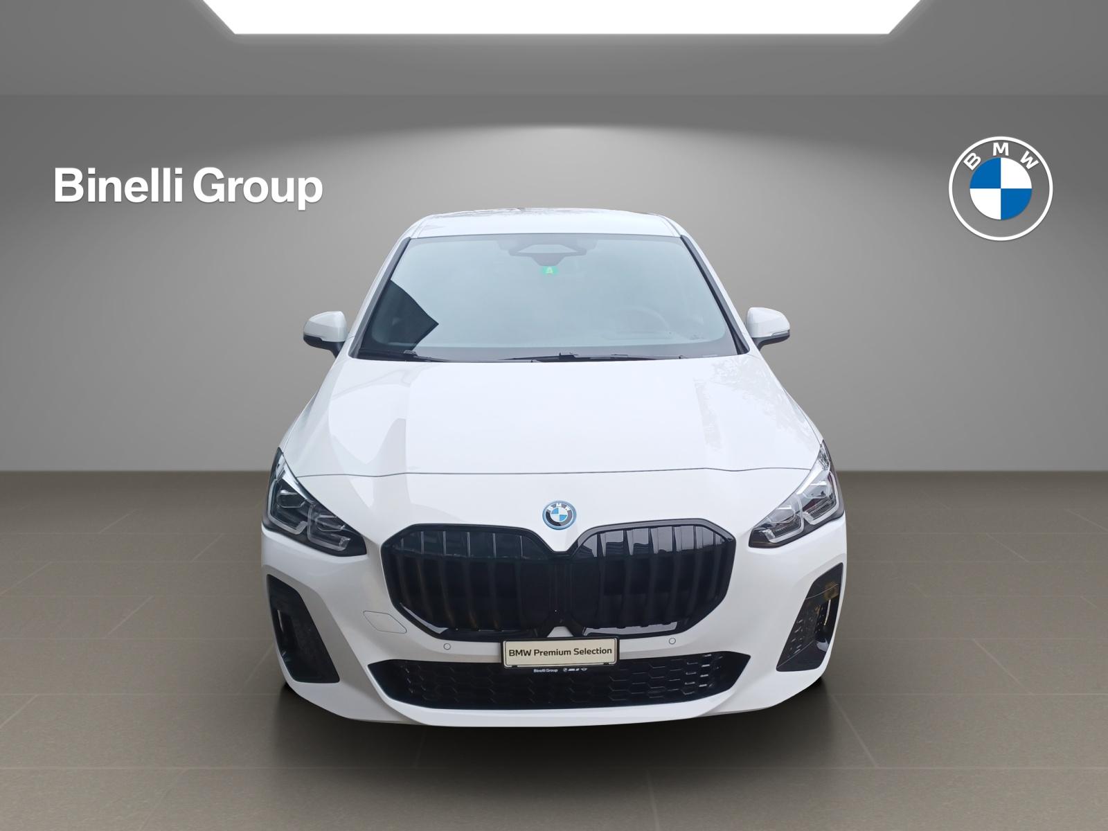 BMW 230e xDrive paddles Active Tourer-image-2