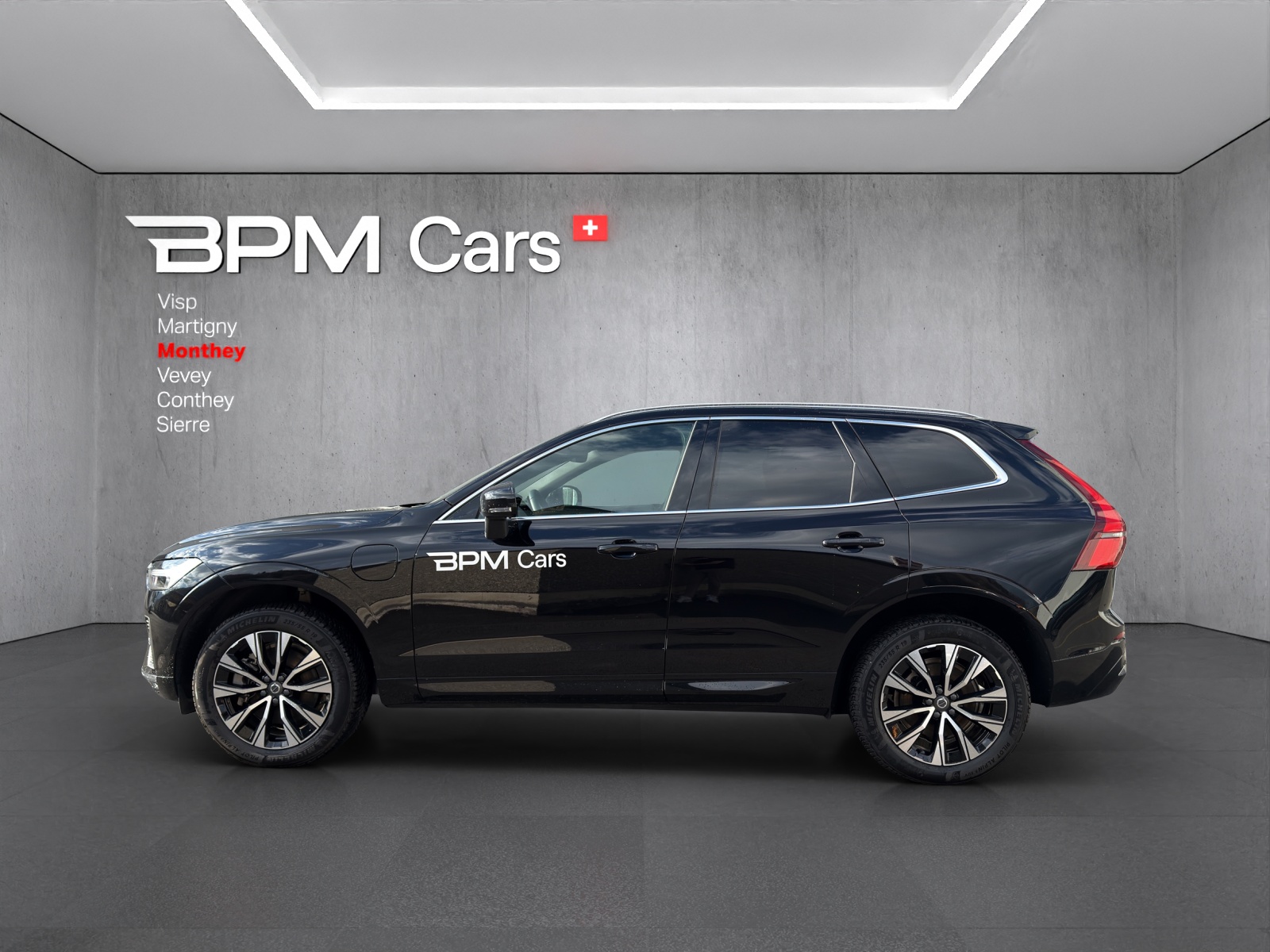 VOLVO XC60 T6 eAWD PluginHybrid Plus Bright Geartronic-image-1