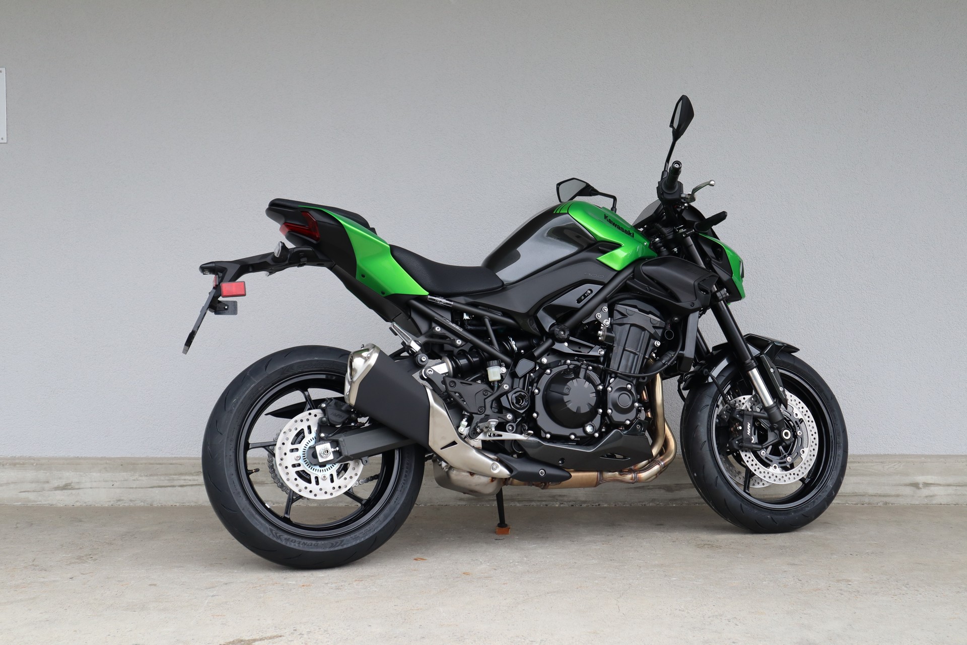 KAWASAKI Z 900 (35kW)-showroom-element-2