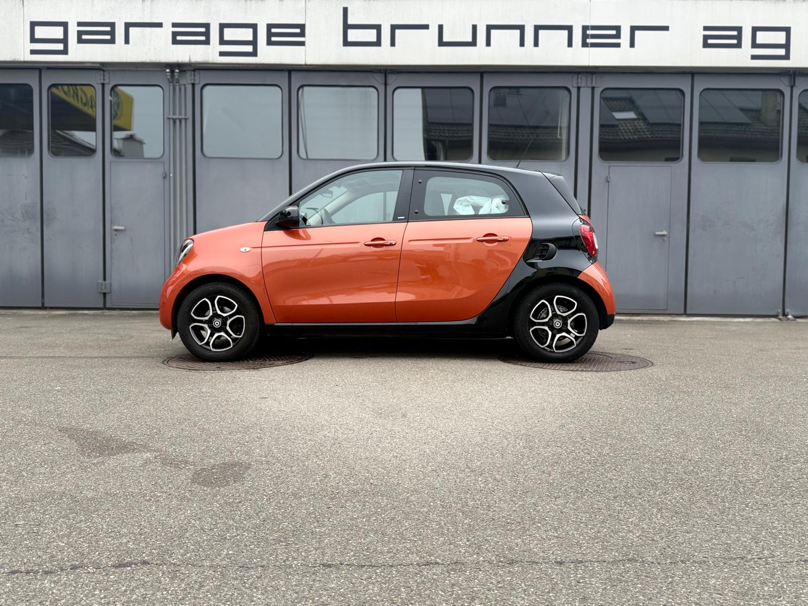 SMART forfour passion-image-0