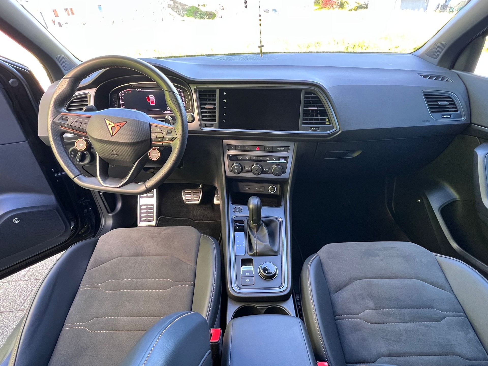 CUPRA Ateca 2.0TSI VZ 4Drive DSG **Werksgarantie bis 2029**-image-11