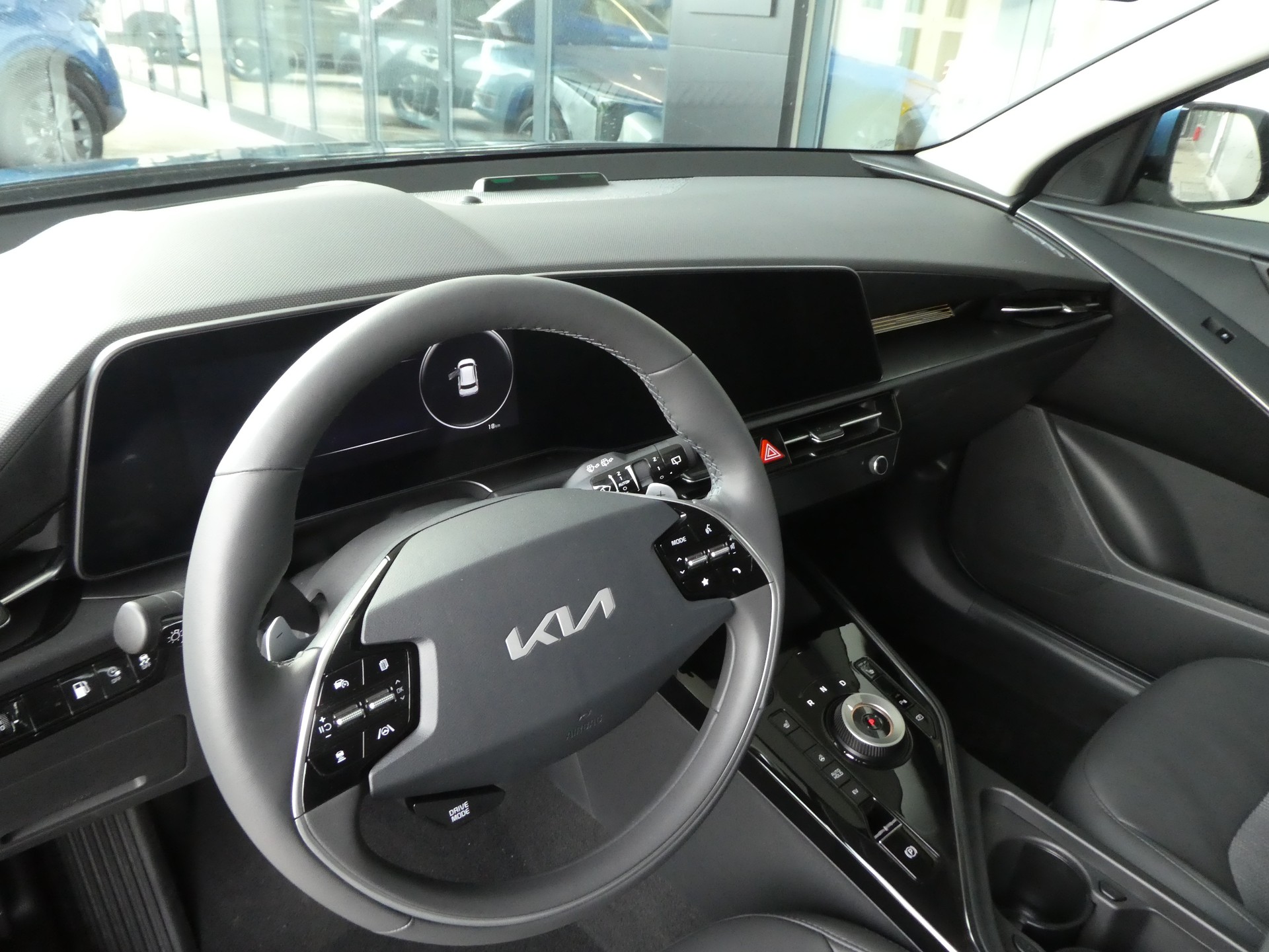 KIA Niro 1.6GDi Plug-in Hybrid Power Edition DCT-image-10