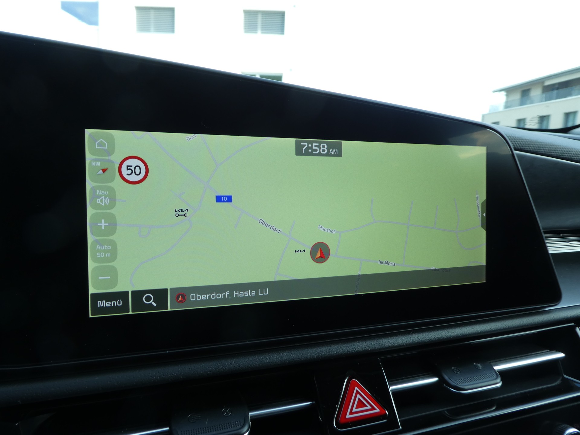 KIA Niro 1.6GDi Plug-in Hybrid Power Edition DCT-image-2
