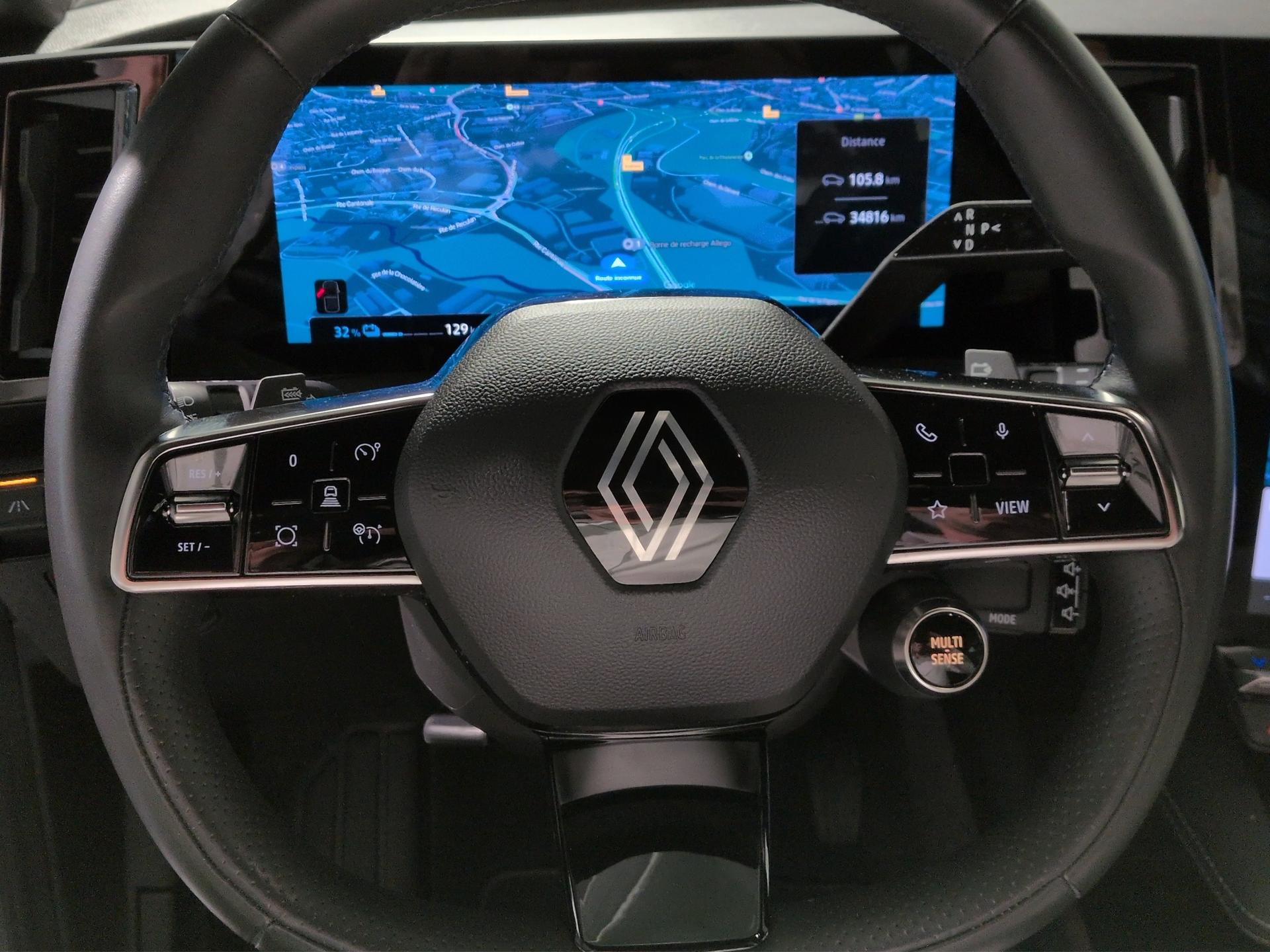 RENAULT Mégane E-TECH EV60 Iconic-image-9