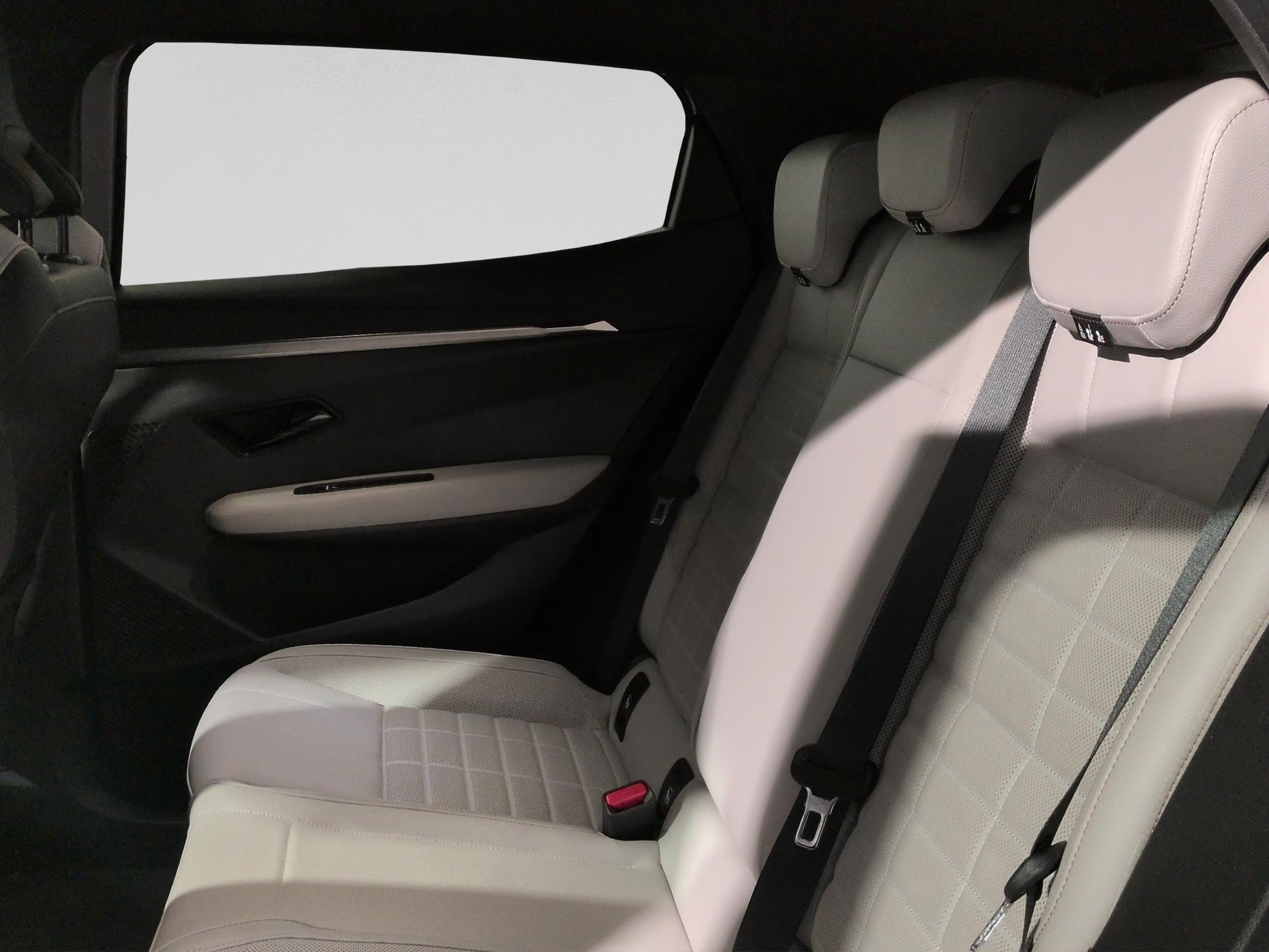 RENAULT Mégane E-TECH EV60 Iconic-image-14